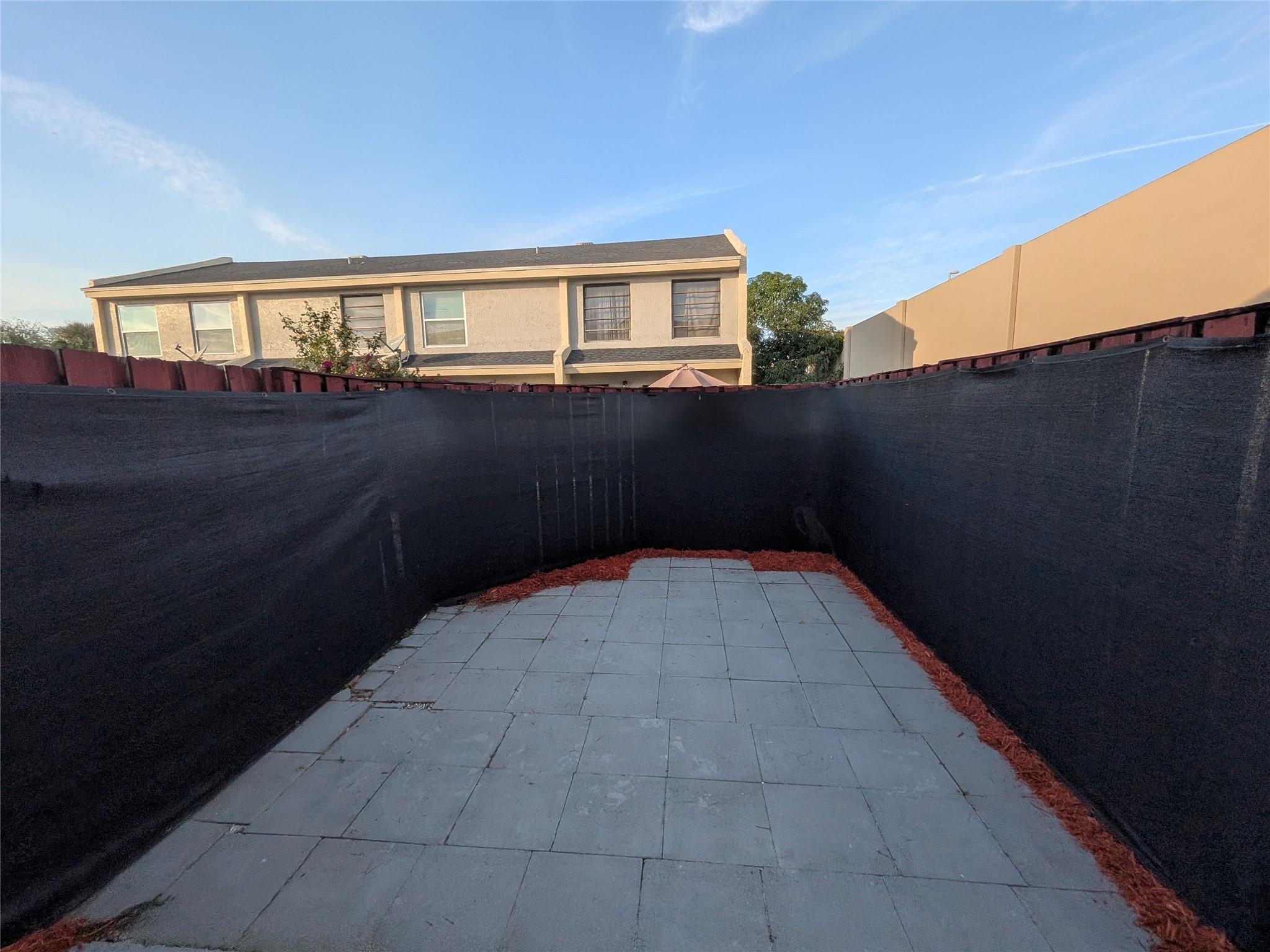 CENTURY GARDENS - Residential