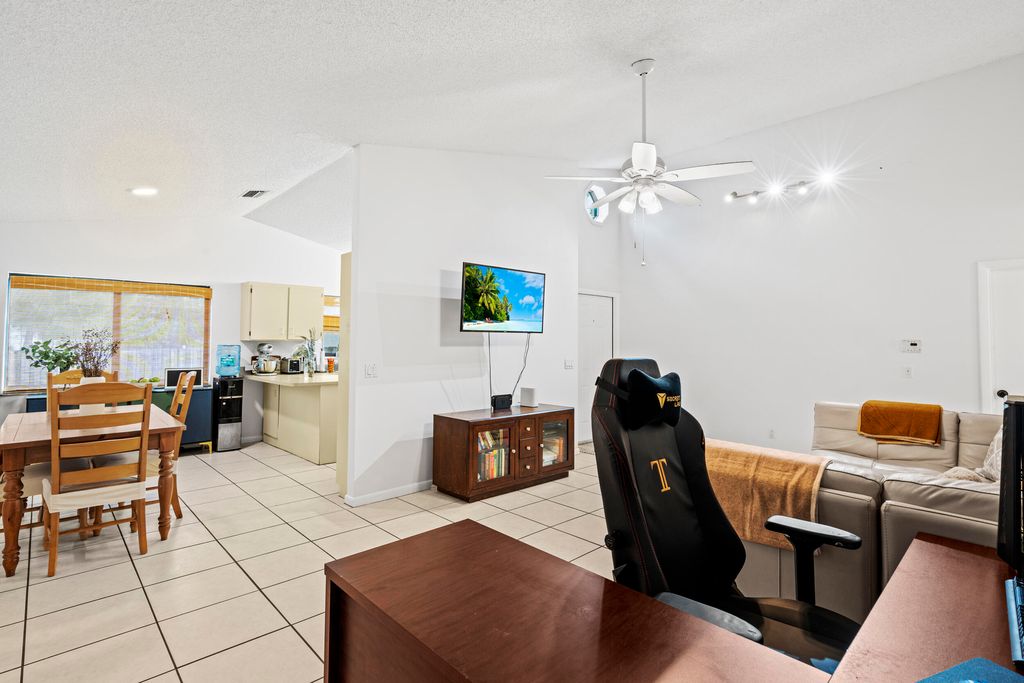 Photo of 53 SE Ontario Way, Stuart, FL 34997 (MLS # R11156915)