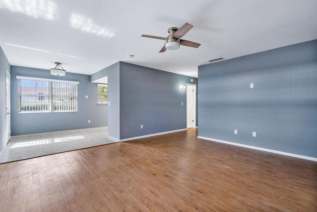 Photo of 2929 SE Ocean Boulevard #M10, Stuart, FL 34996 (MLS # R11095177)