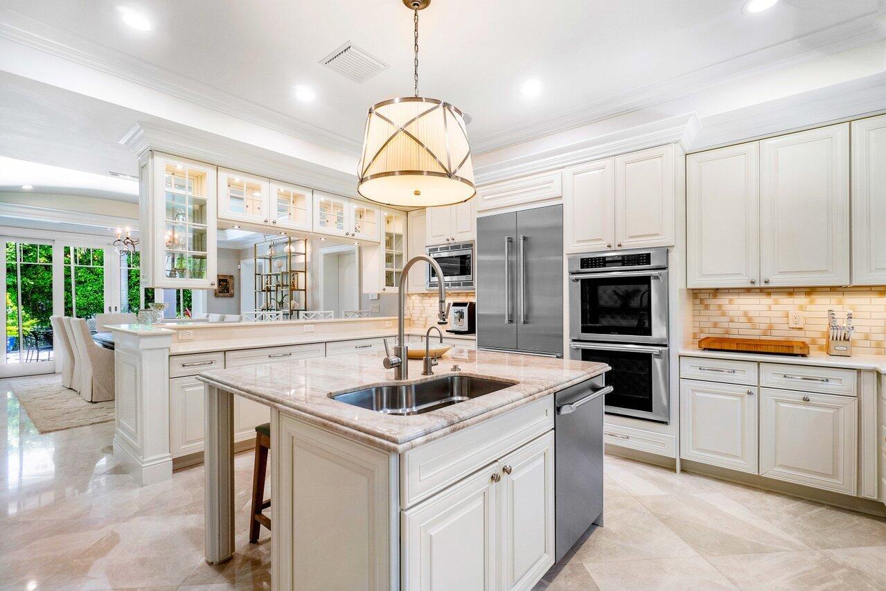 NORTH SHORE - Residential Lease