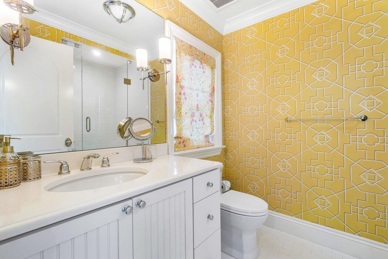 NORTH SHORE - Residential Lease