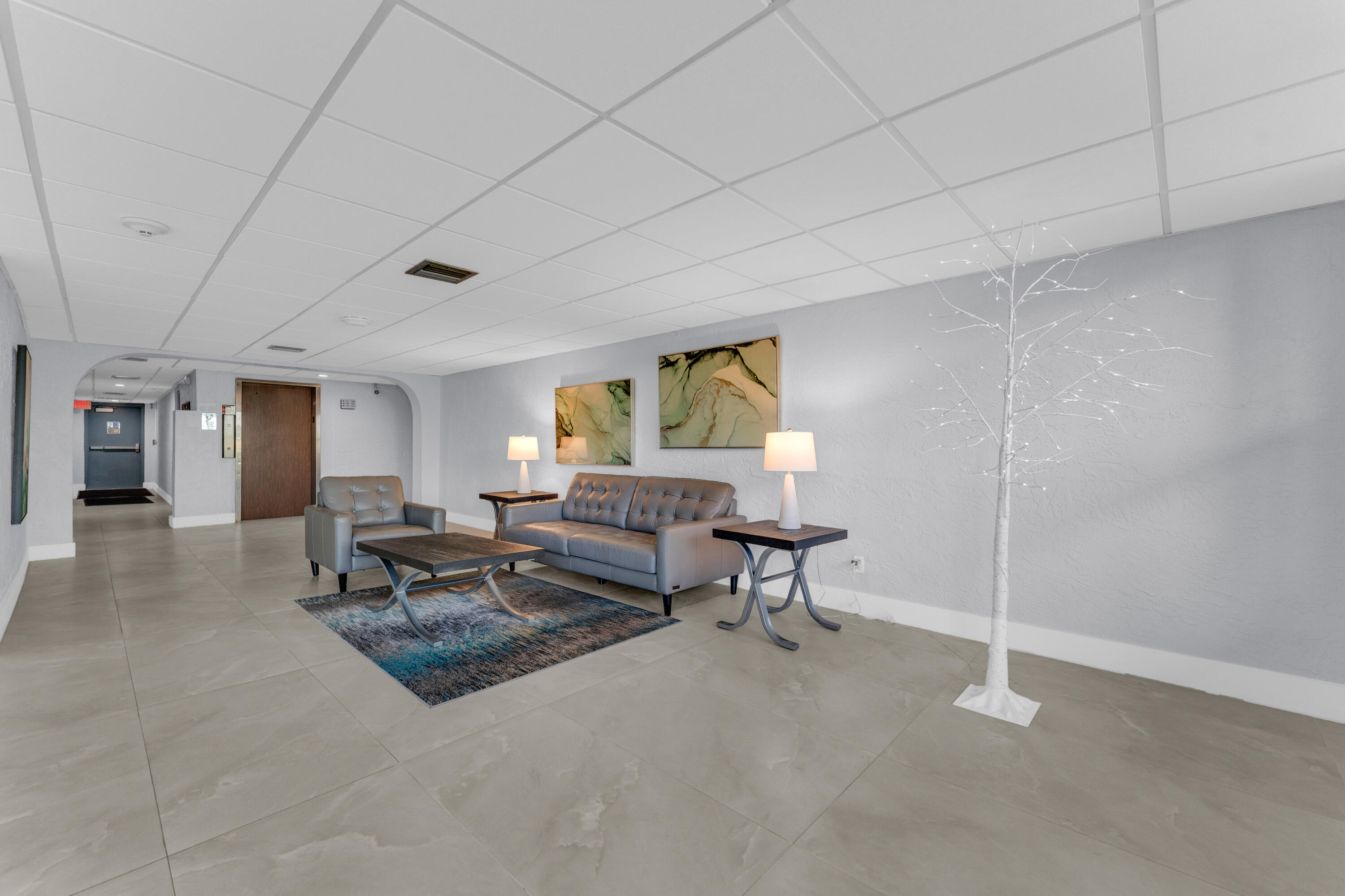 RIVER MANOR CONDO - Residential