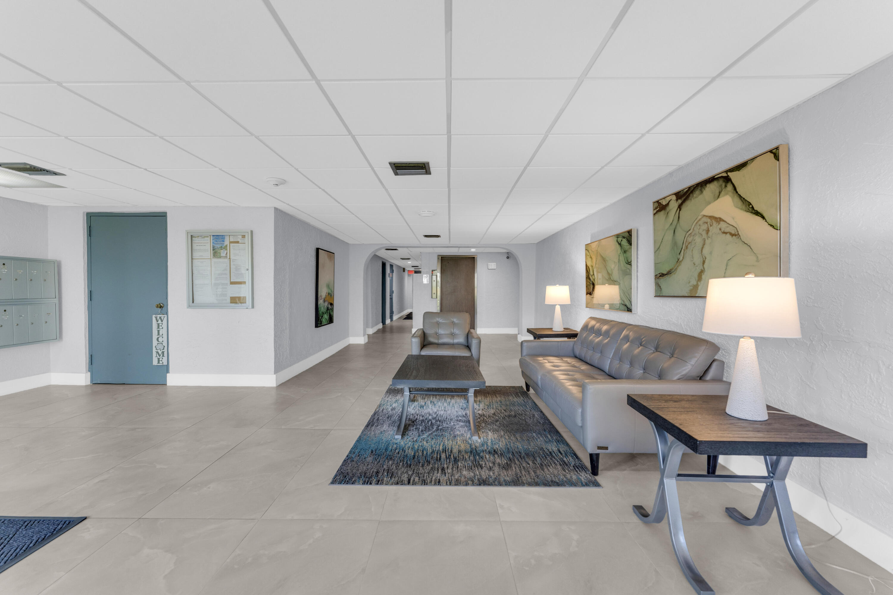 RIVER MANOR CONDO - Residential