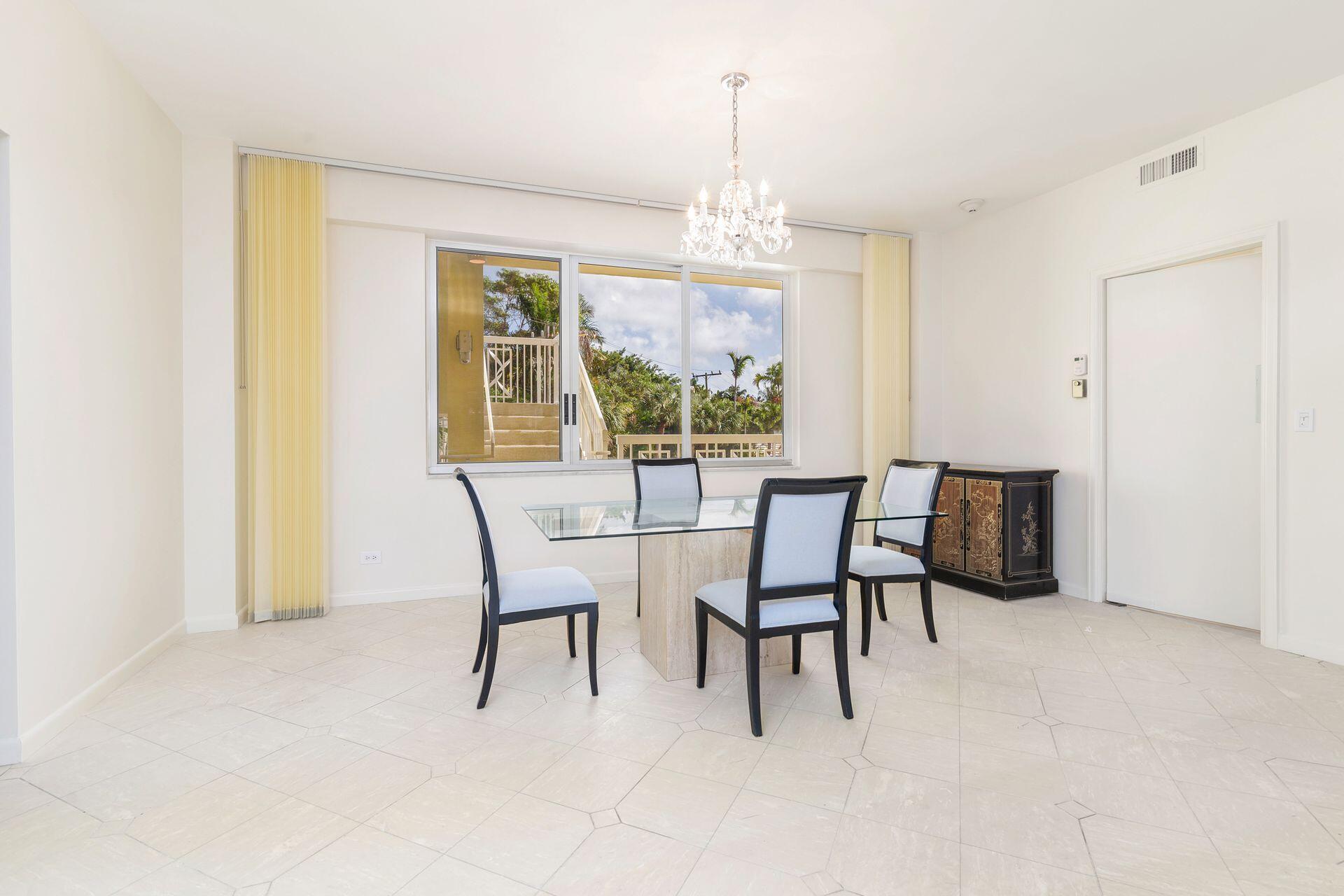 389 S Lake Drive 2h