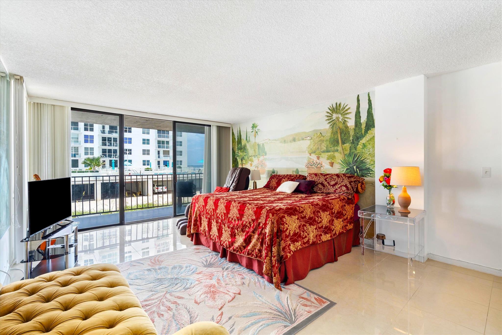 CLARIDGES I CONDO - Residential