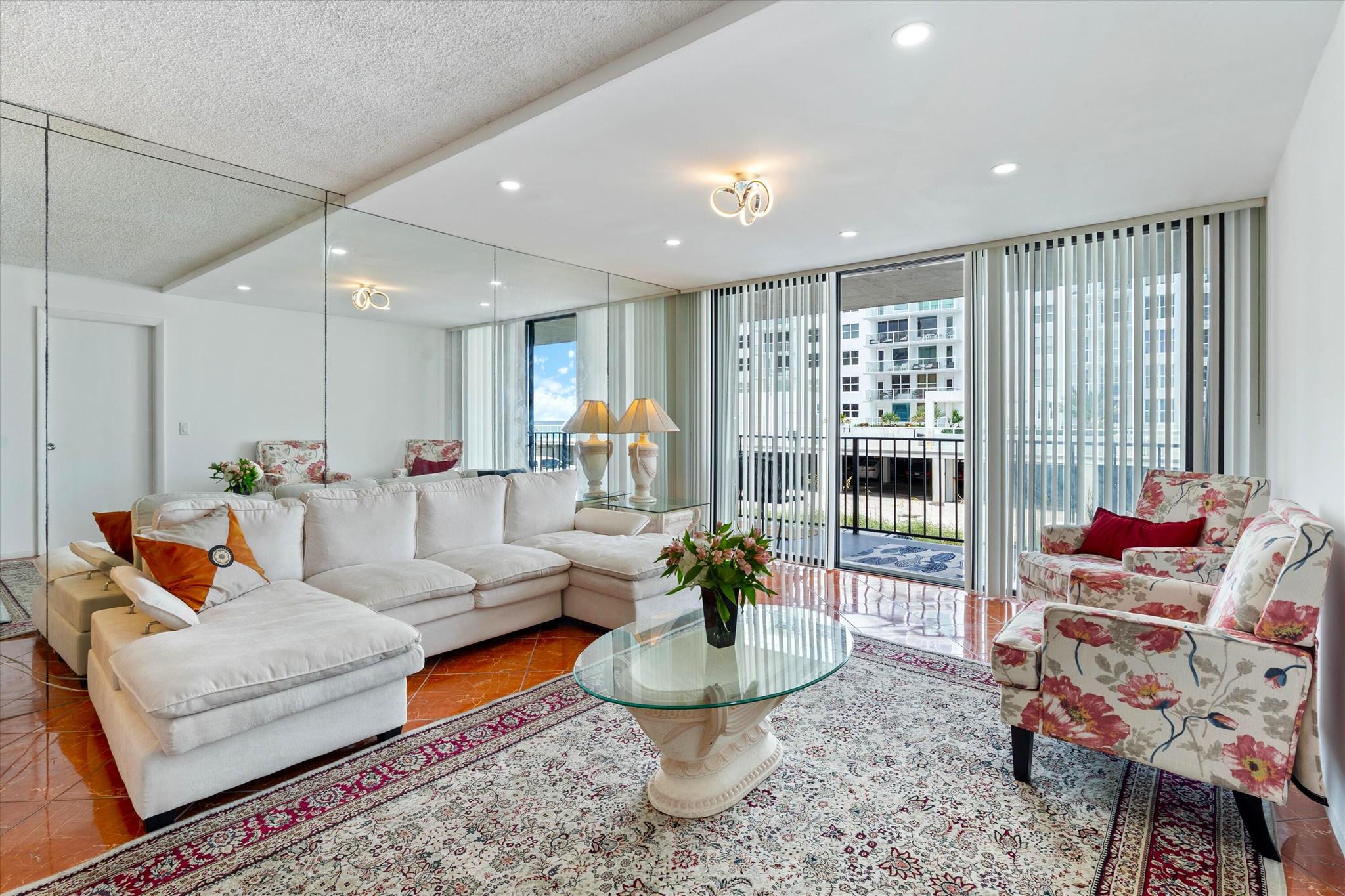 CLARIDGES I CONDO - Residential