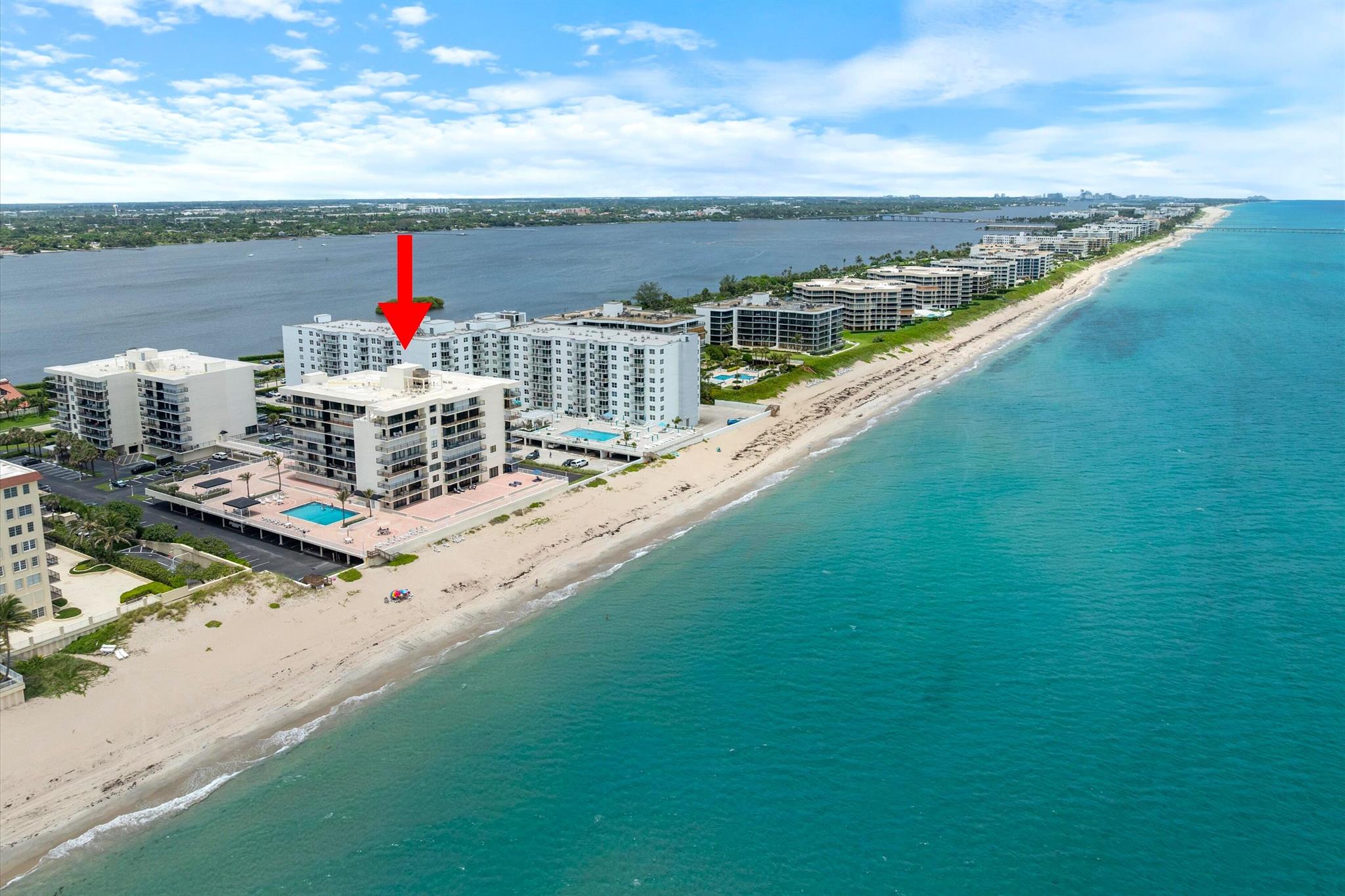 CLARIDGES I CONDO - Residential