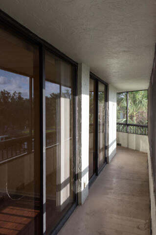 LA COSTA DEL MAR CONDO - Residential Lease