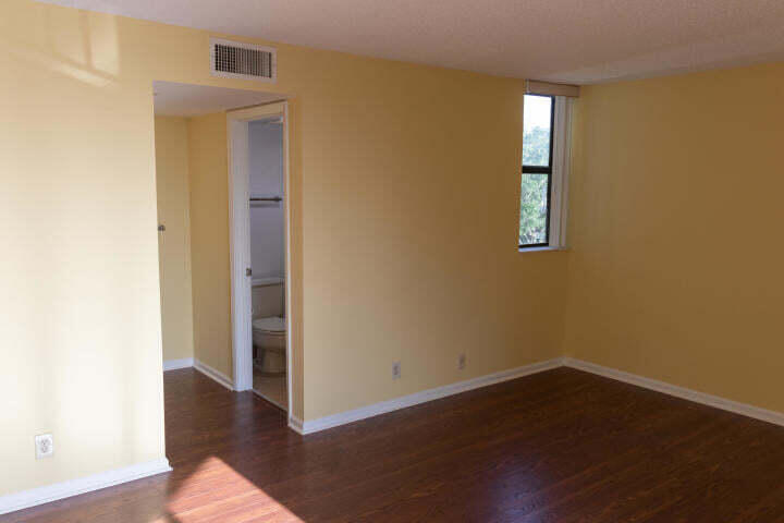 LA COSTA DEL MAR CONDO - Residential Lease