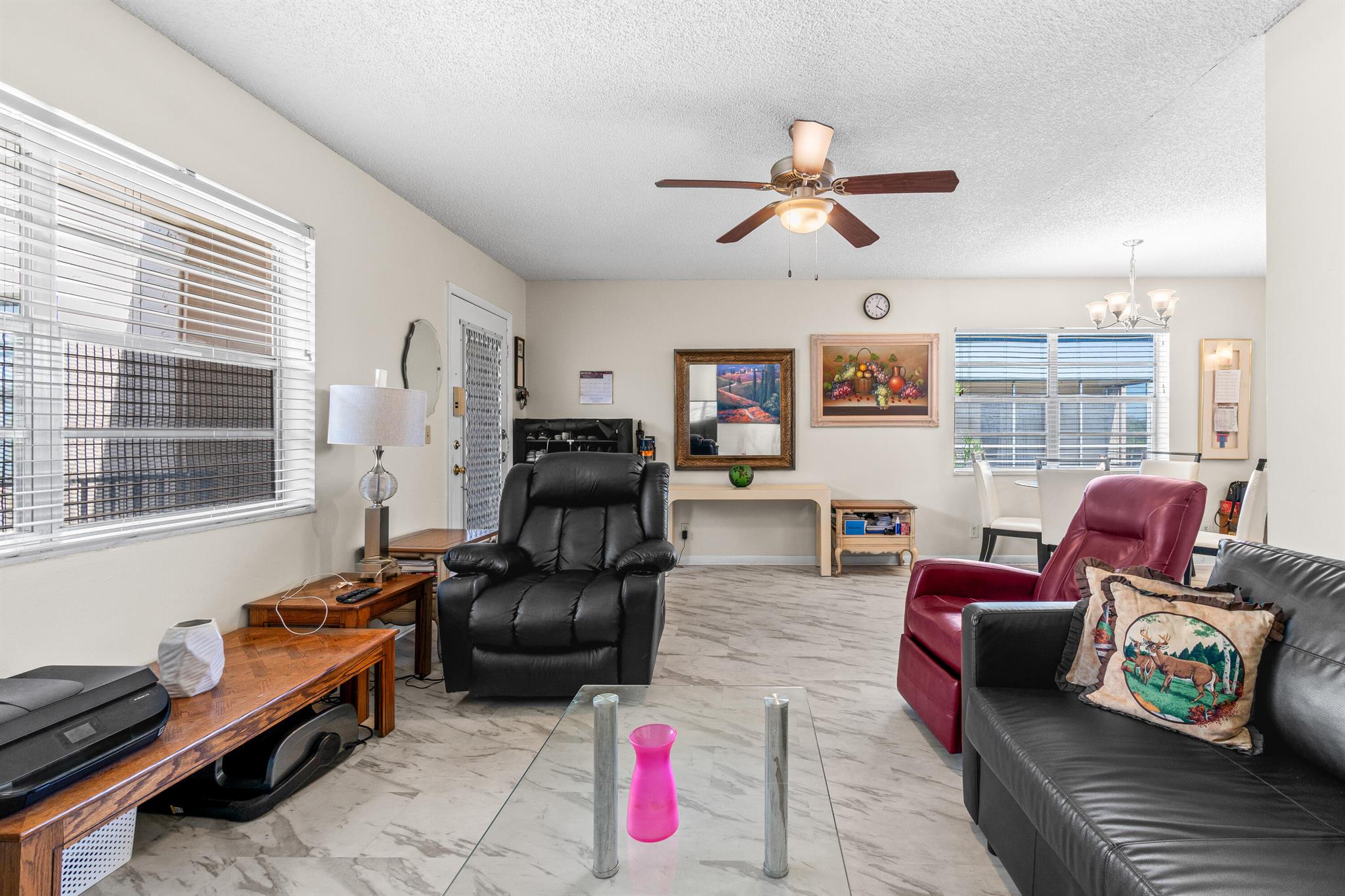 KINGS POINT - Residential