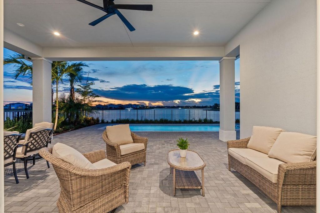 Photo of 10099 Regency Way, Palm Beach Gardens, FL 33412 (MLS # R11115176)