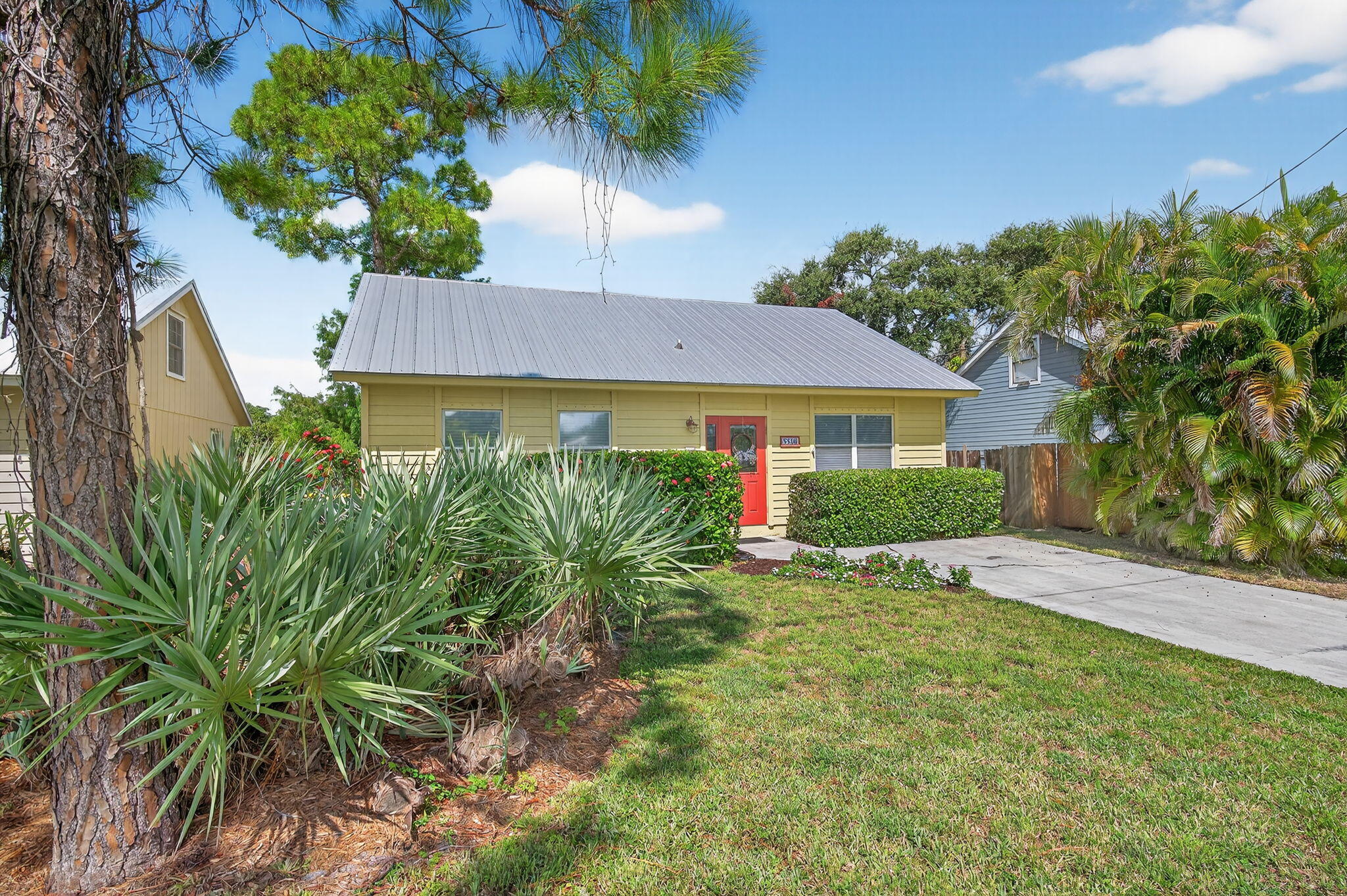 Welcome to this 4 BEDROOM AND 2 BATHROOM charming home featuring a newer roof (2019) and an AC system just 3 years old. Ideally located, this residence offers the perfect blend of comfort and convenience. Enjoy being just minutes from top-rated schools, shopping, and dining, as well as beautiful beaches, waterfront activities, and world-class golfing. With easy access to all major roadways, commuting is a breeze. Don't miss the opportunity to own a great home in a highly desirable location--perfect for both relaxation and an active lifestyle!
