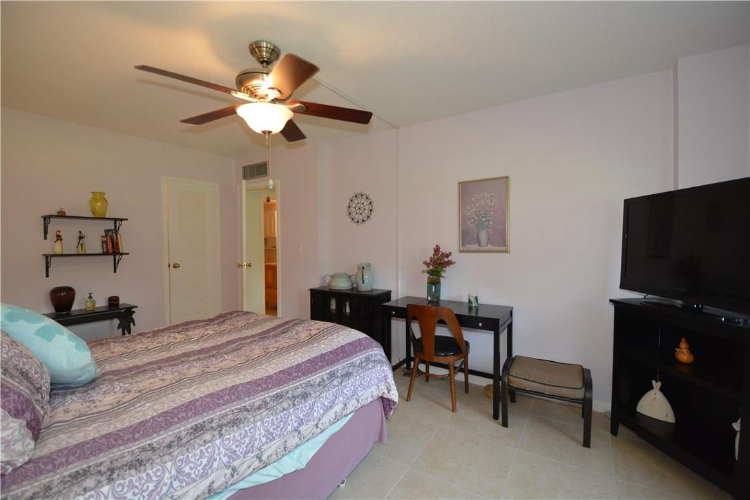 Coral Lake Tower - Residential