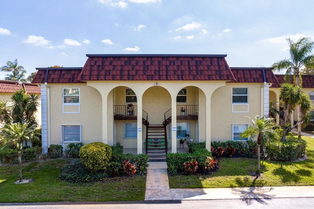 Photo of 717 S Us Highway 1 #401, Jupiter, FL 33477 (MLS # R10870442)