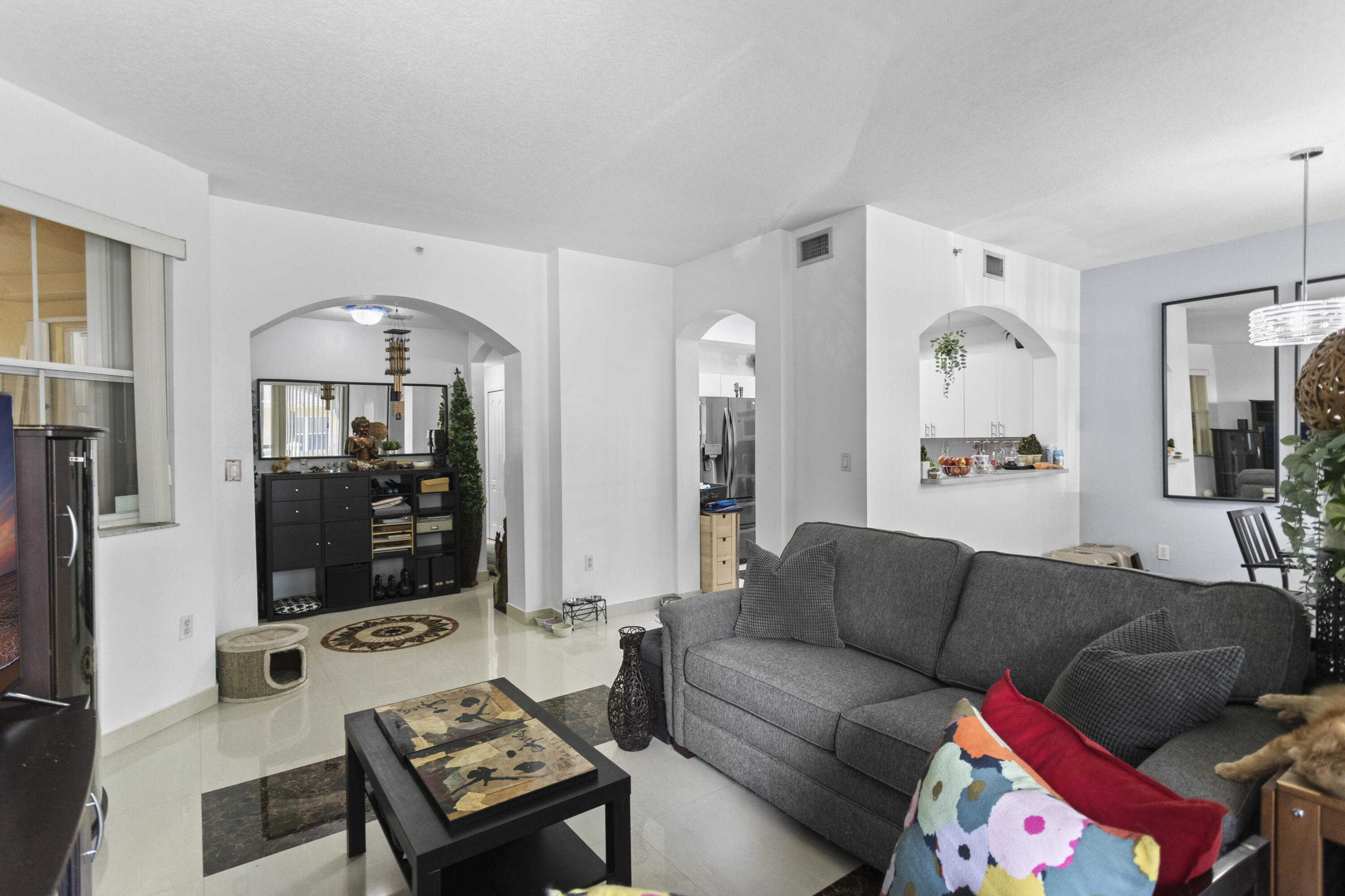 CENTURY PARK CONDO - Residential