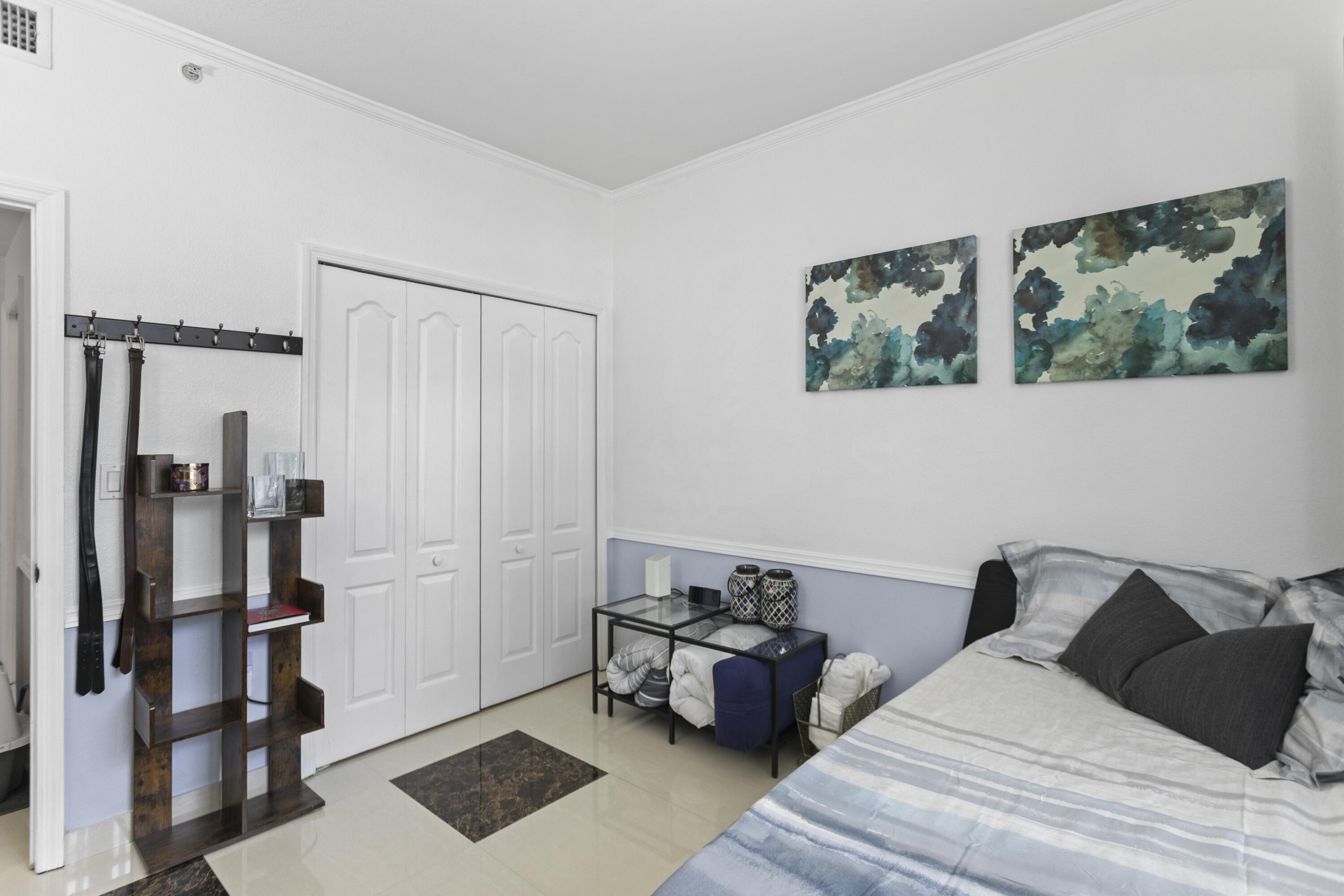 CENTURY PARK CONDO - Residential