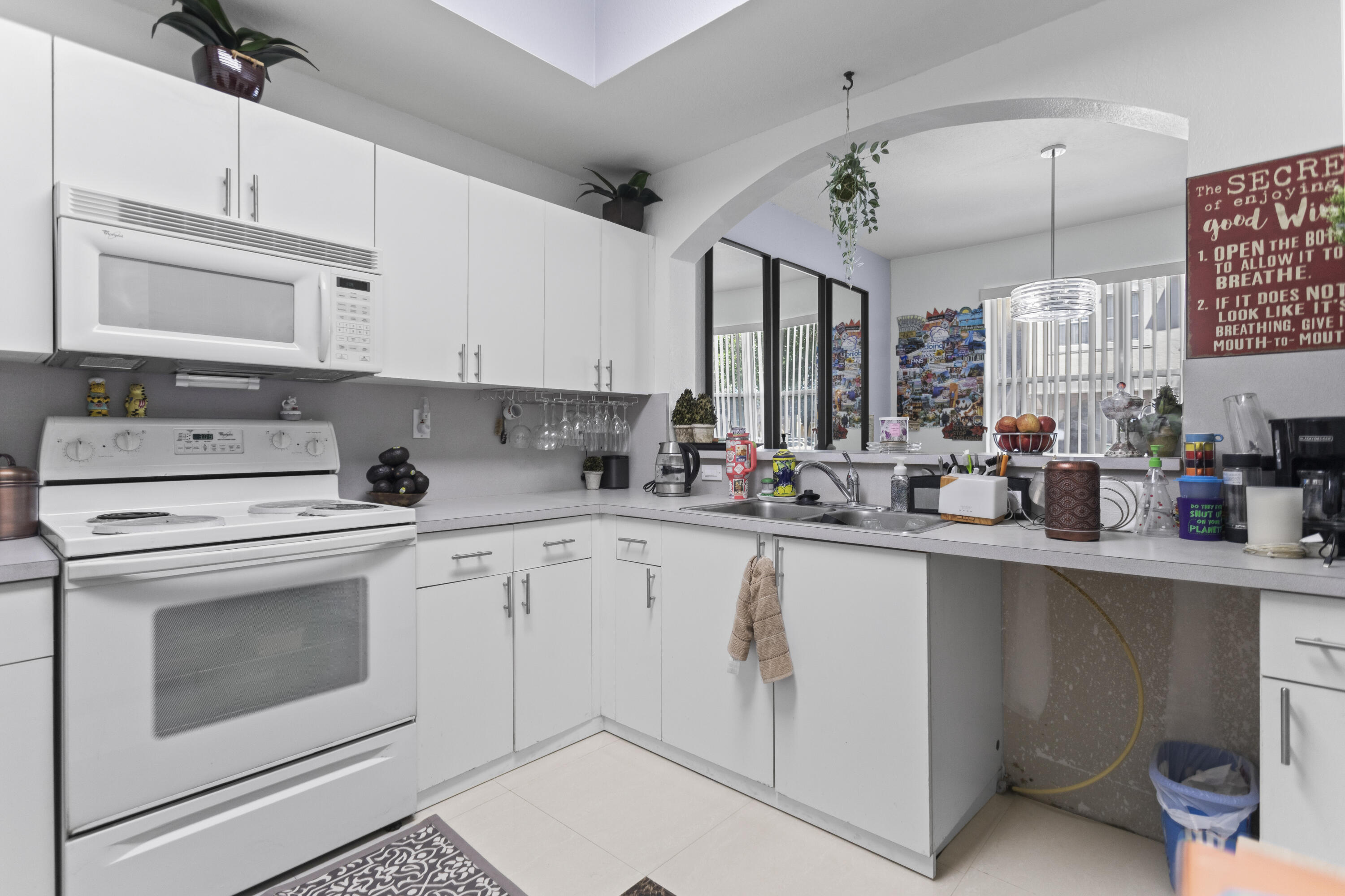 CENTURY PARK CONDO - Residential