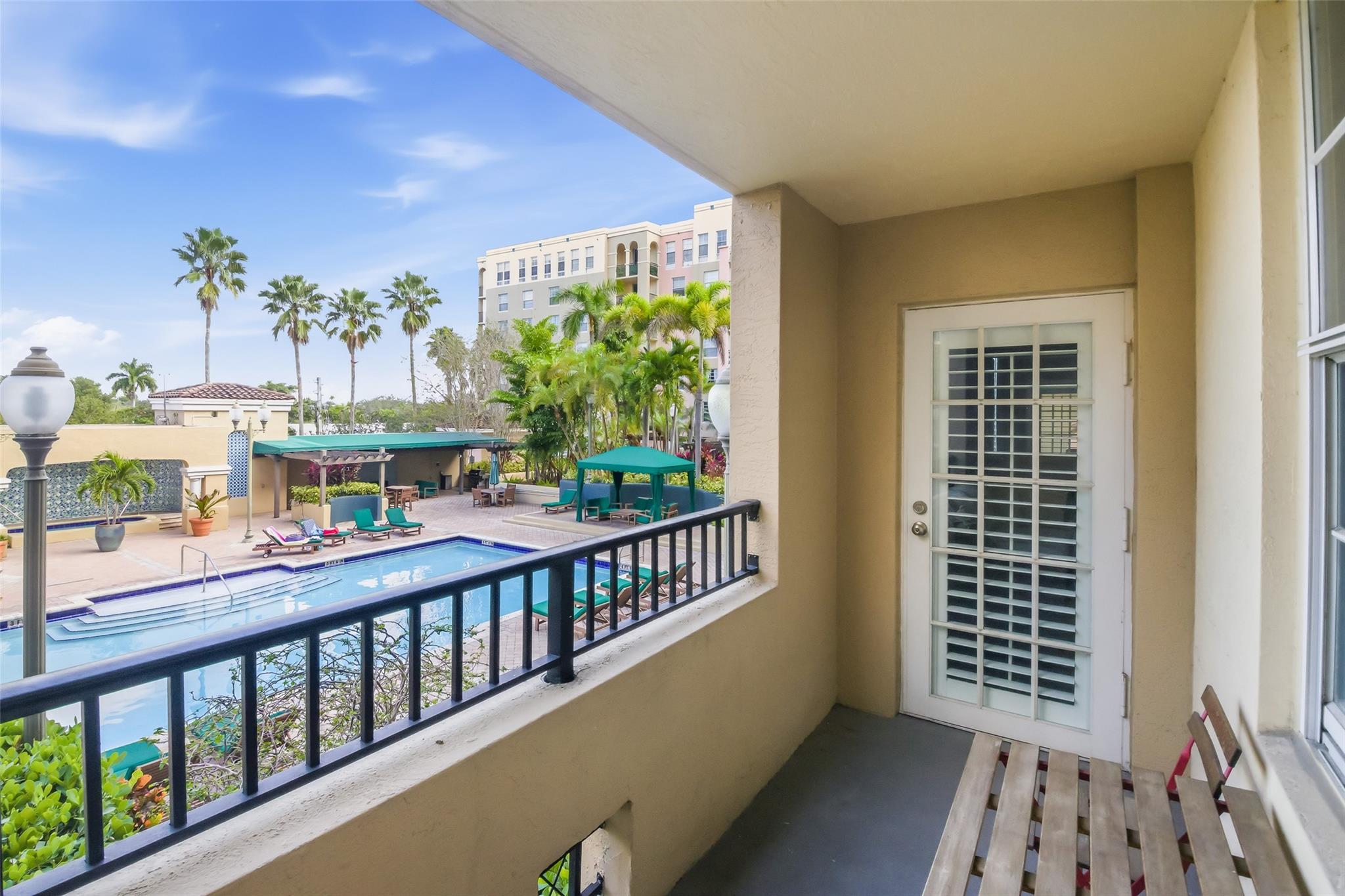 LAS OLAS BY THE RIVER CON - Residential