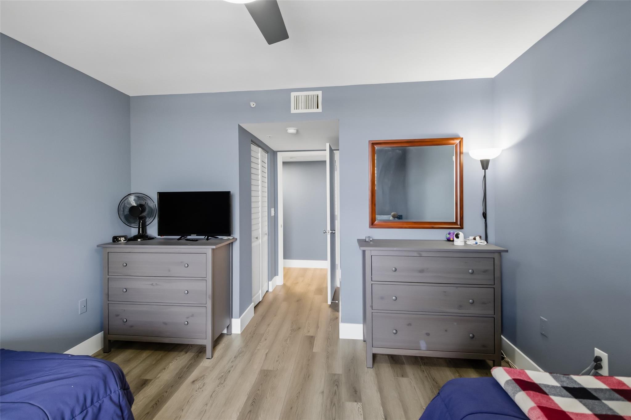 LAS OLAS BY THE RIVER CON - Residential