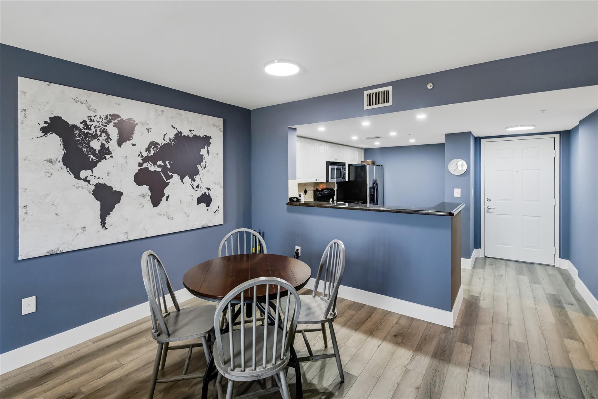 LAS OLAS BY THE RIVER CON - Residential