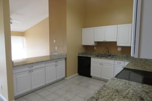 GREENVIEW SHORES 2 OF WELLINGTON - Residential Lease