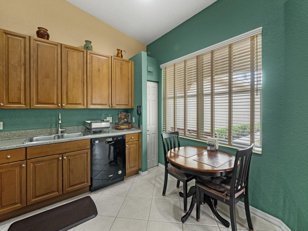 Photo of 8654 Lineyard Cay, West Palm Beach, FL 33411 (MLS # R11041579)