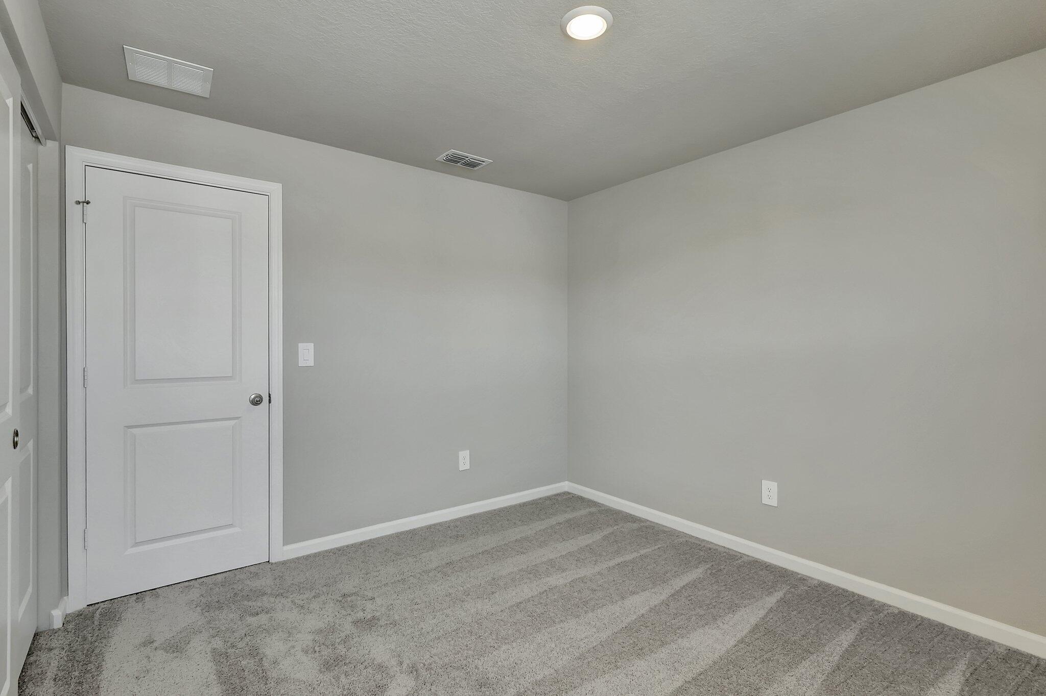 Edgewater Pointe - Residential Lease