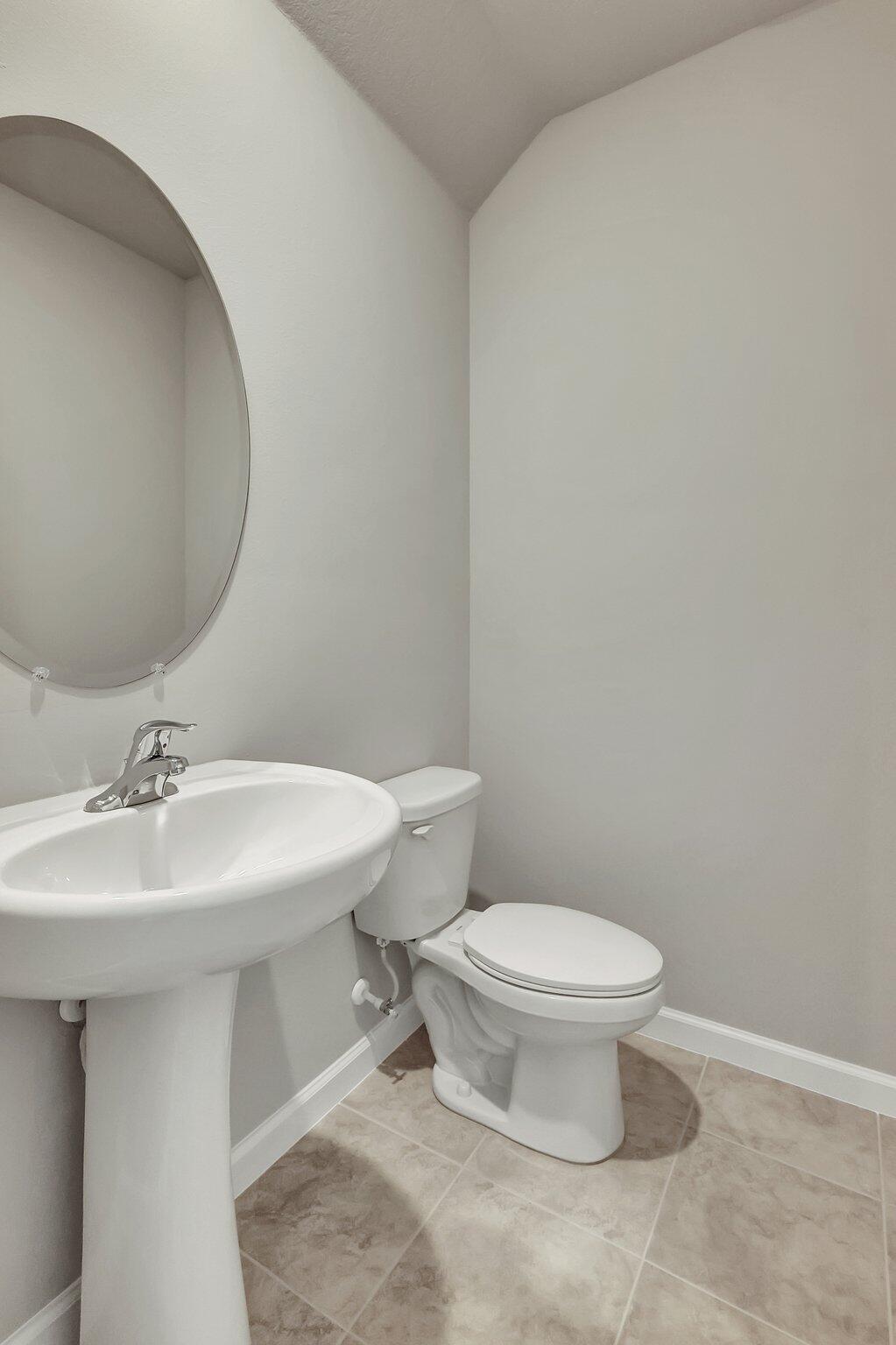 Edgewater Pointe - Residential Lease