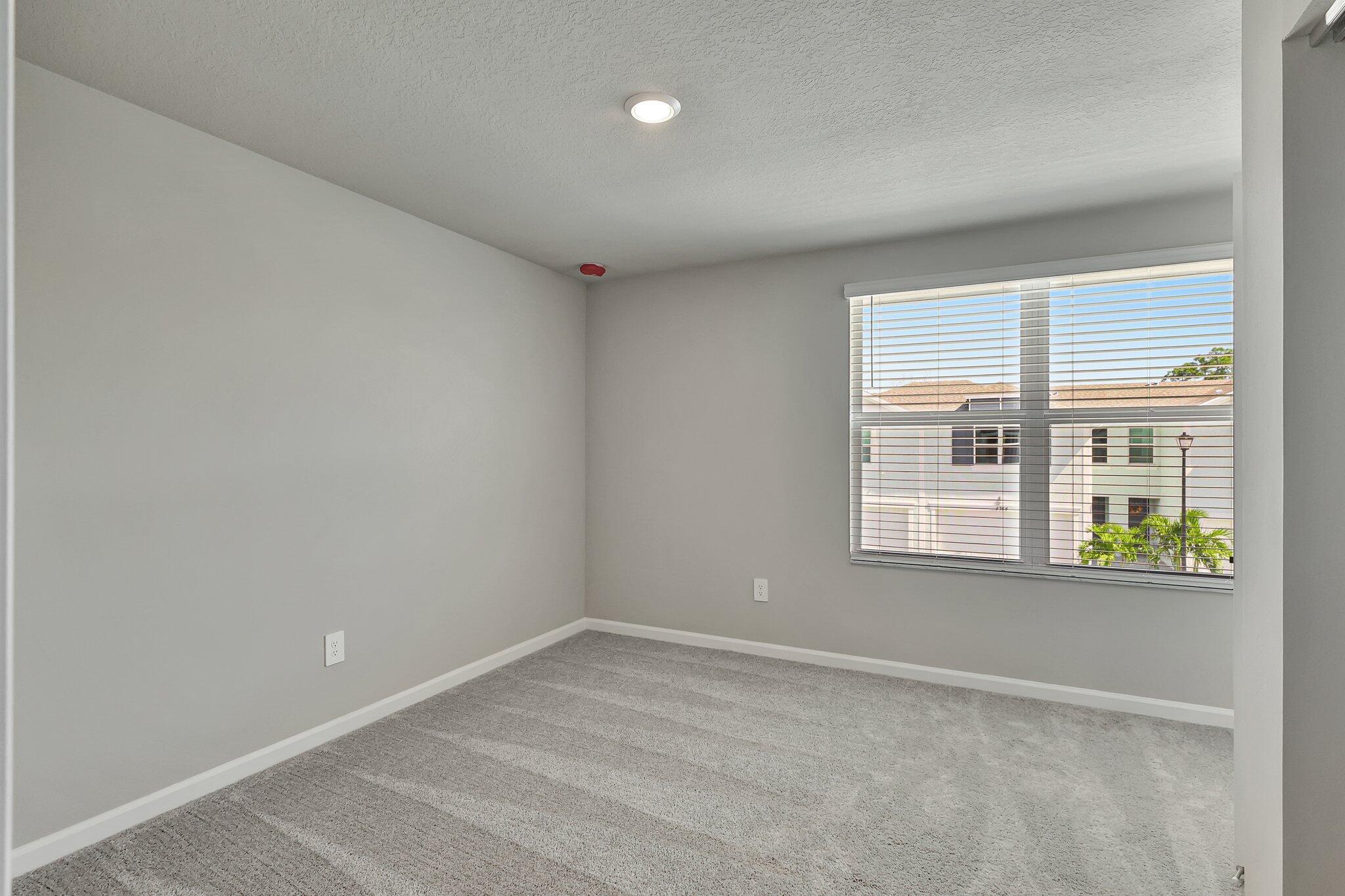 Edgewater Pointe - Residential Lease