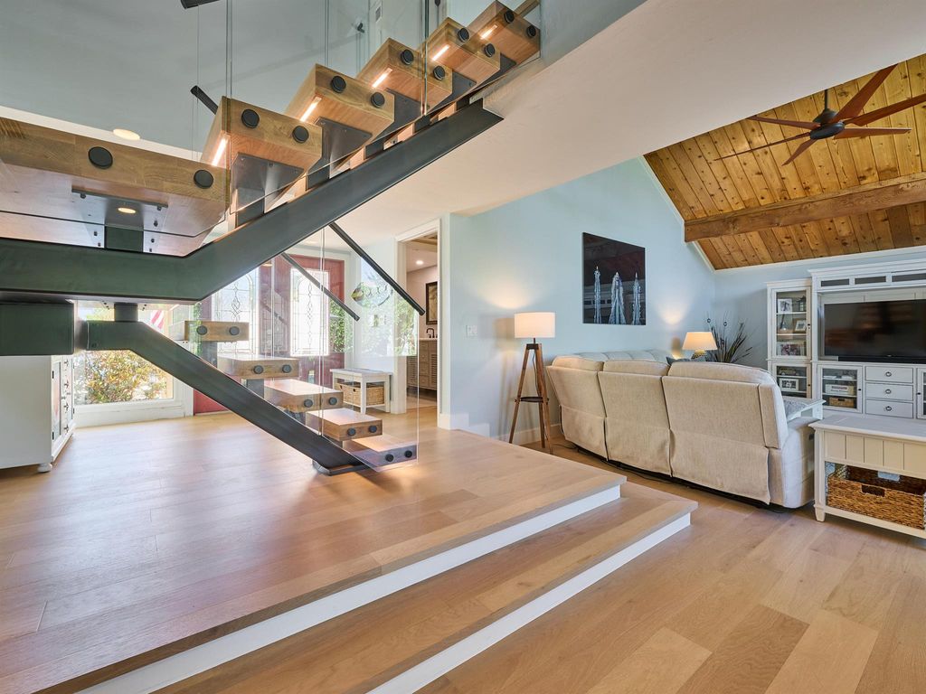 Photo of 108 E Coral Fish Lane, Jupiter, FL 33477 (MLS # R11142011)