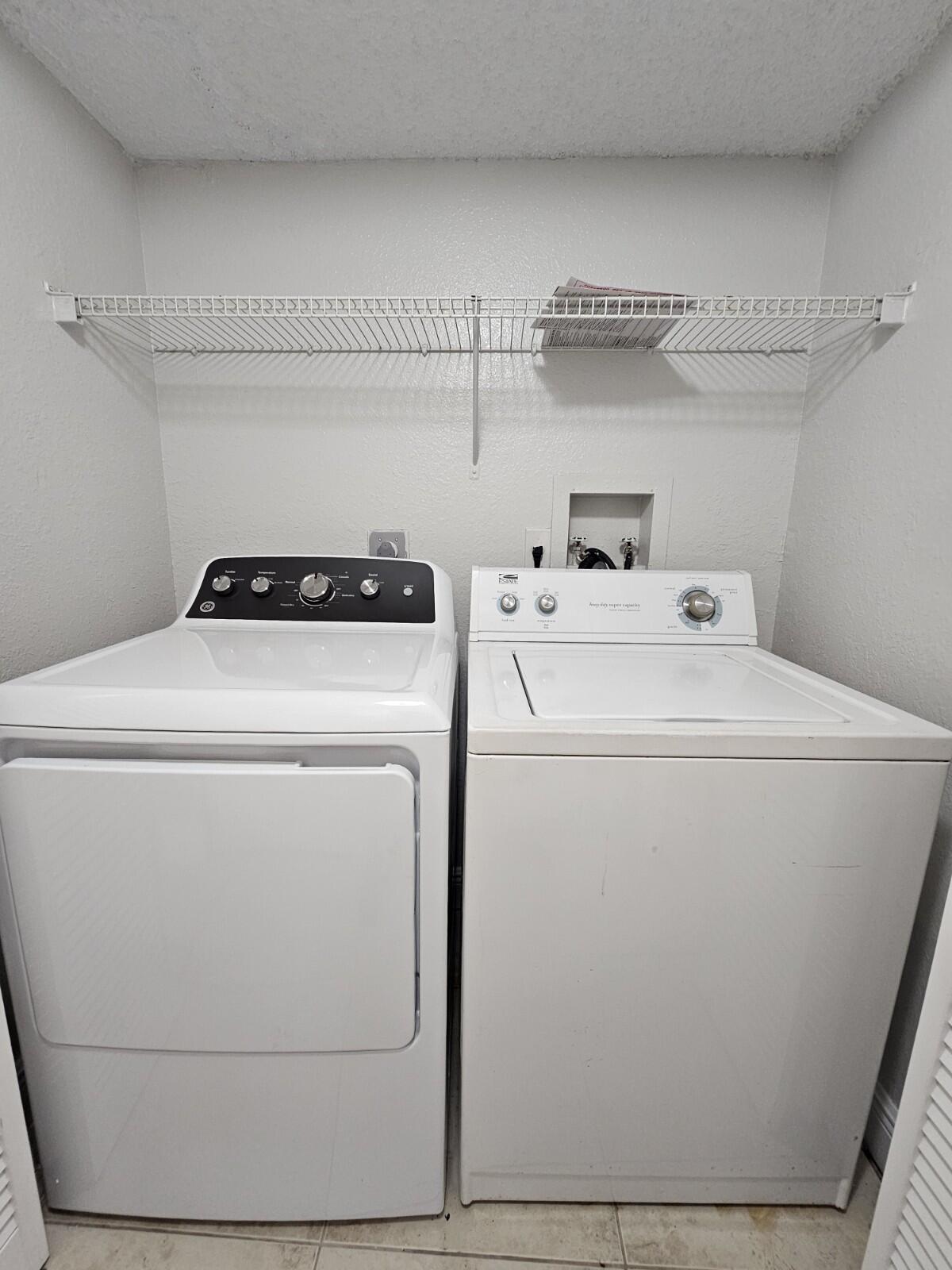 PALM BEACH PLACE CONDO - Residential Lease