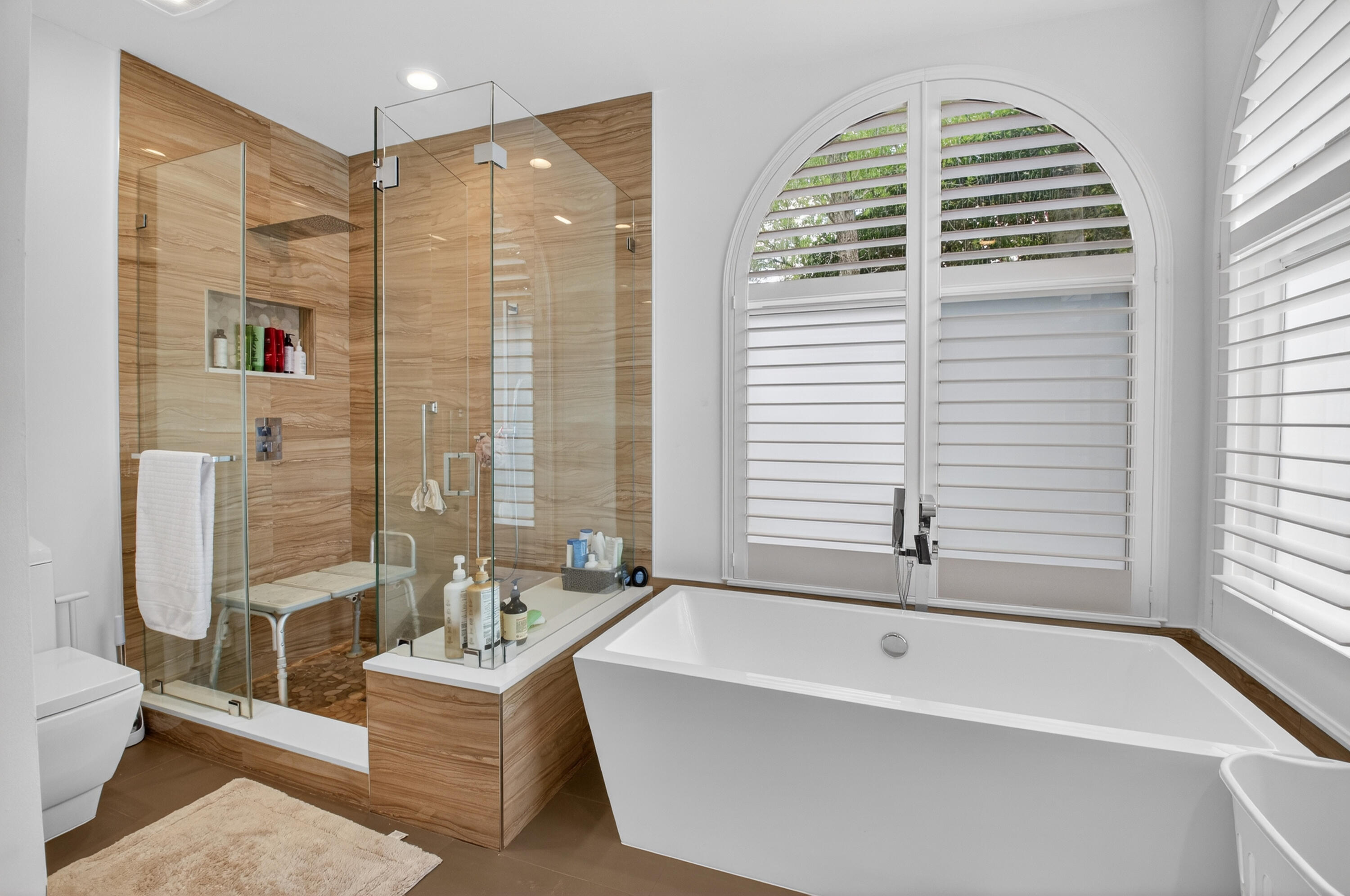 COVE AT BOCA WEST CONDO - Residential