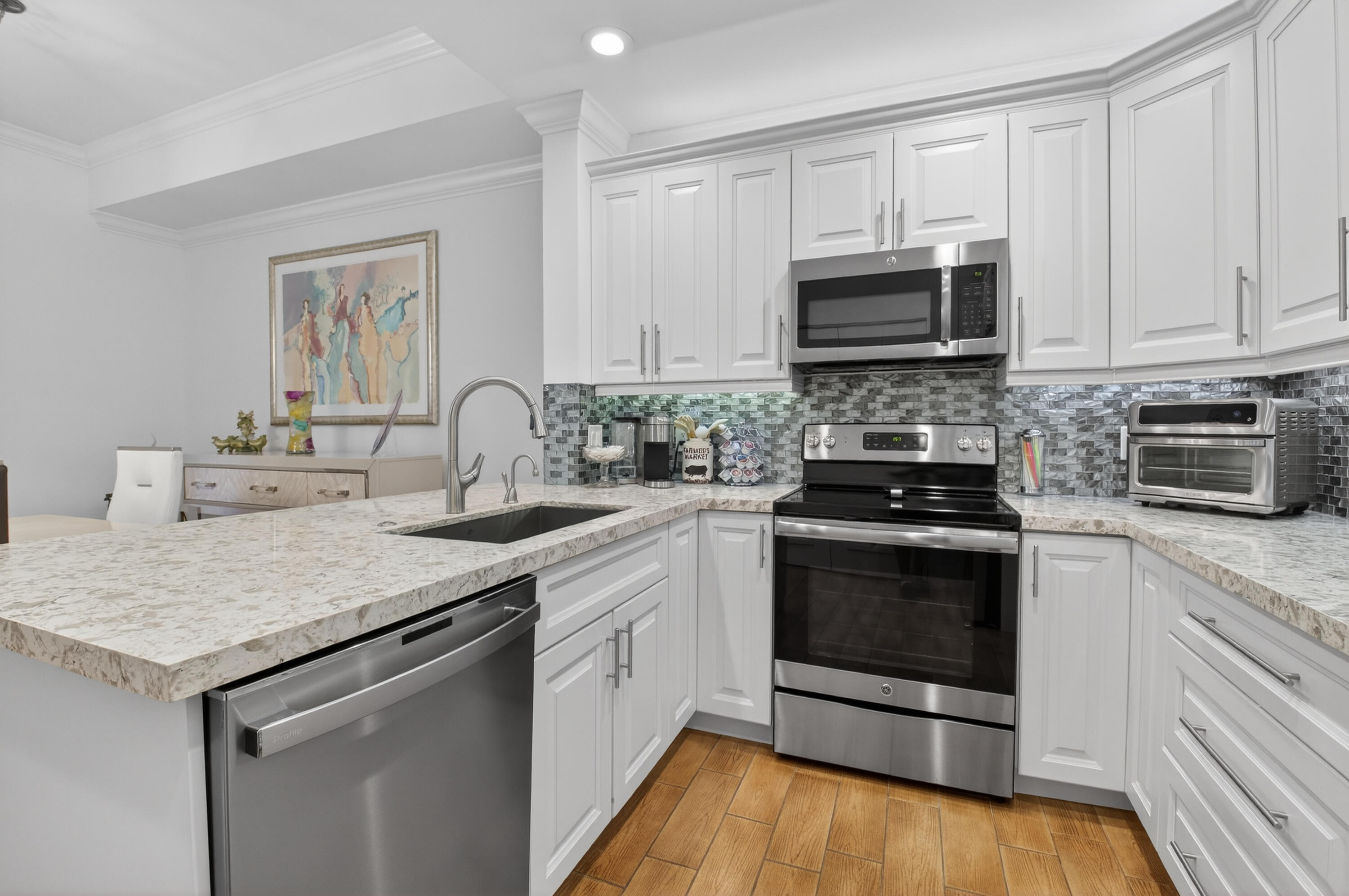 COVE AT BOCA WEST CONDO - Residential