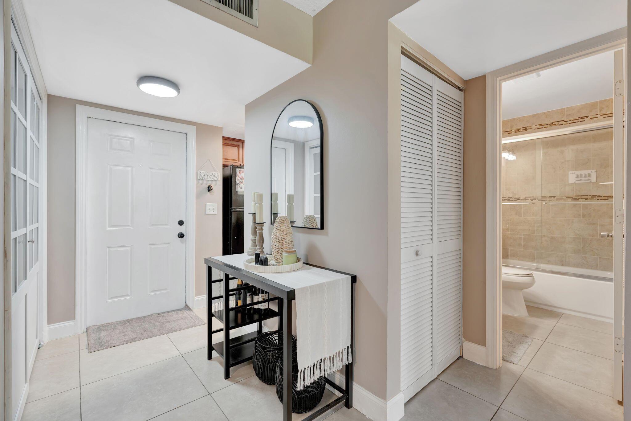 10249 N Military Trail 206
