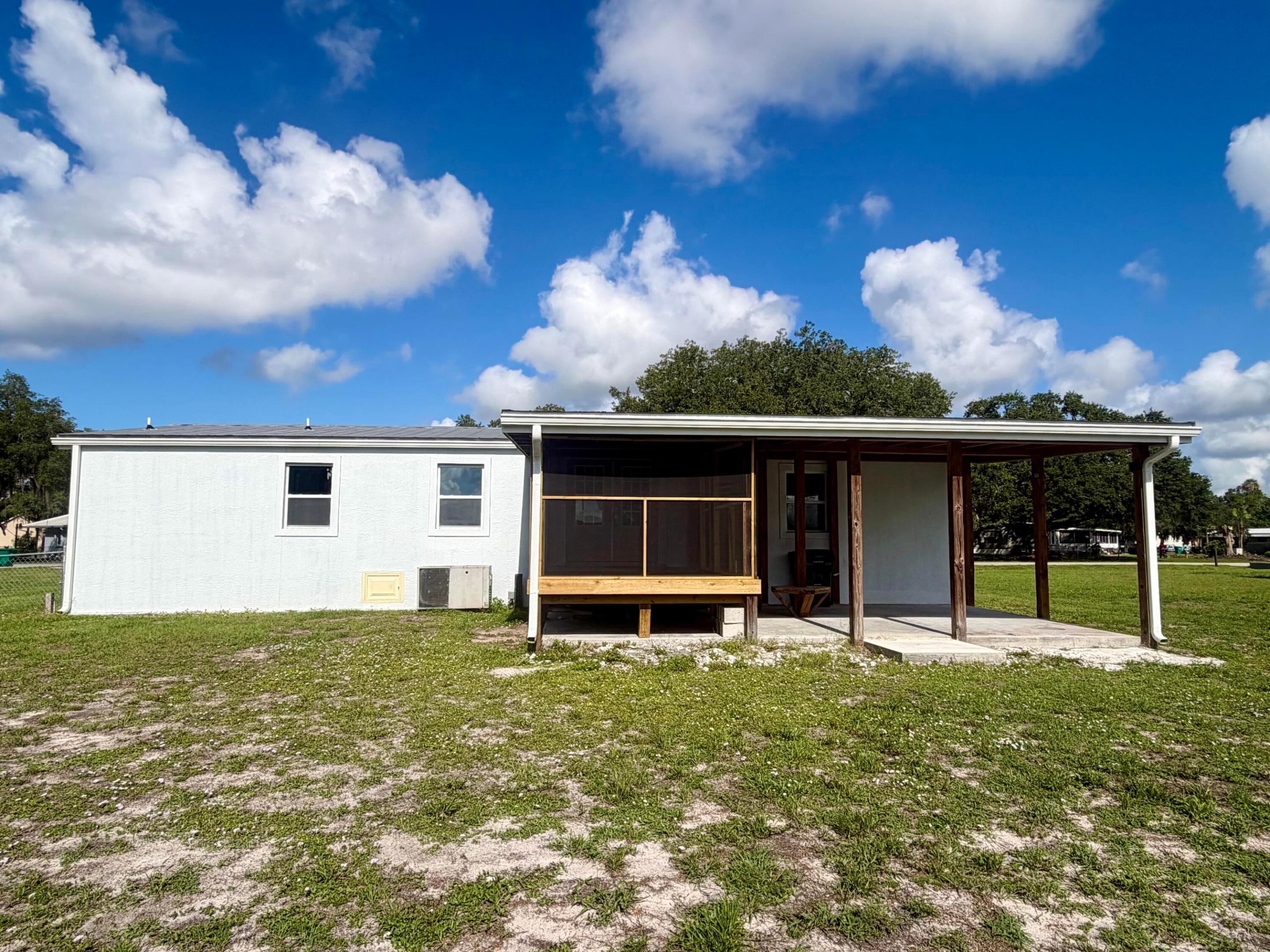 2822 SE 47th Terrace