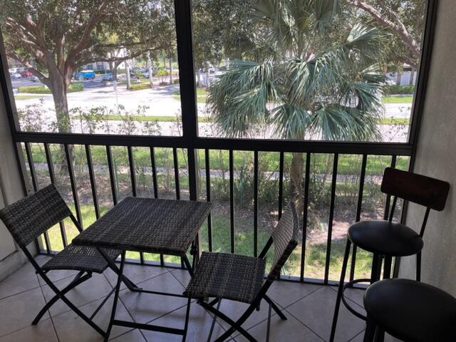 SAN REMO GOLF & TENNIS CLUB - Residential Lease