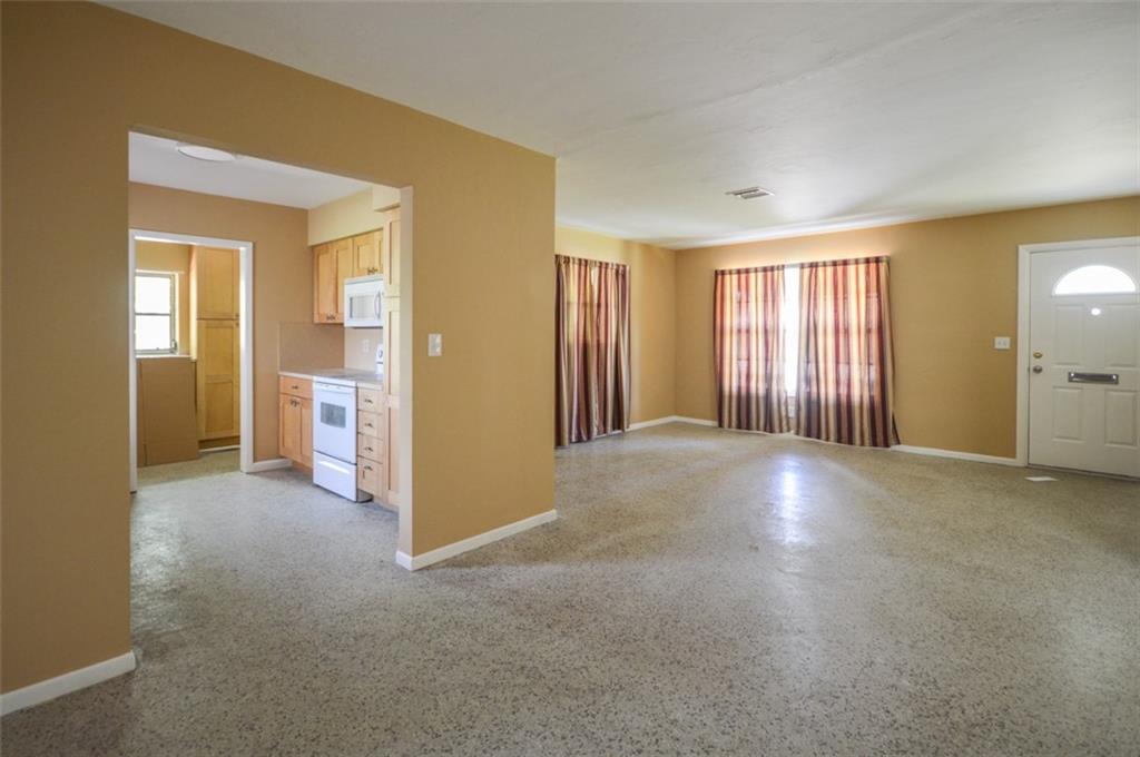 MARY-KNOLL - Residential