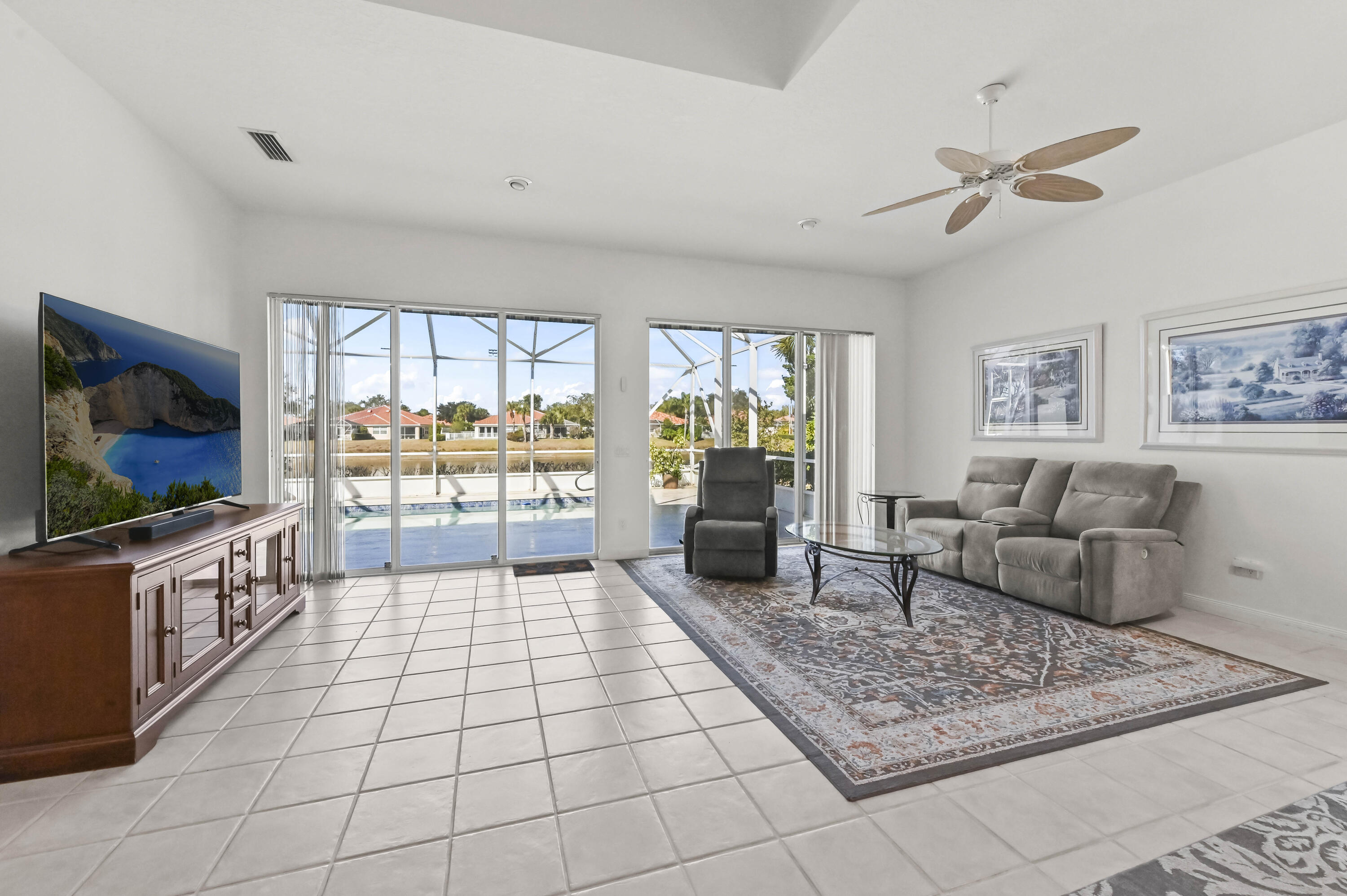 RIVERWALK PL 4 - Residential