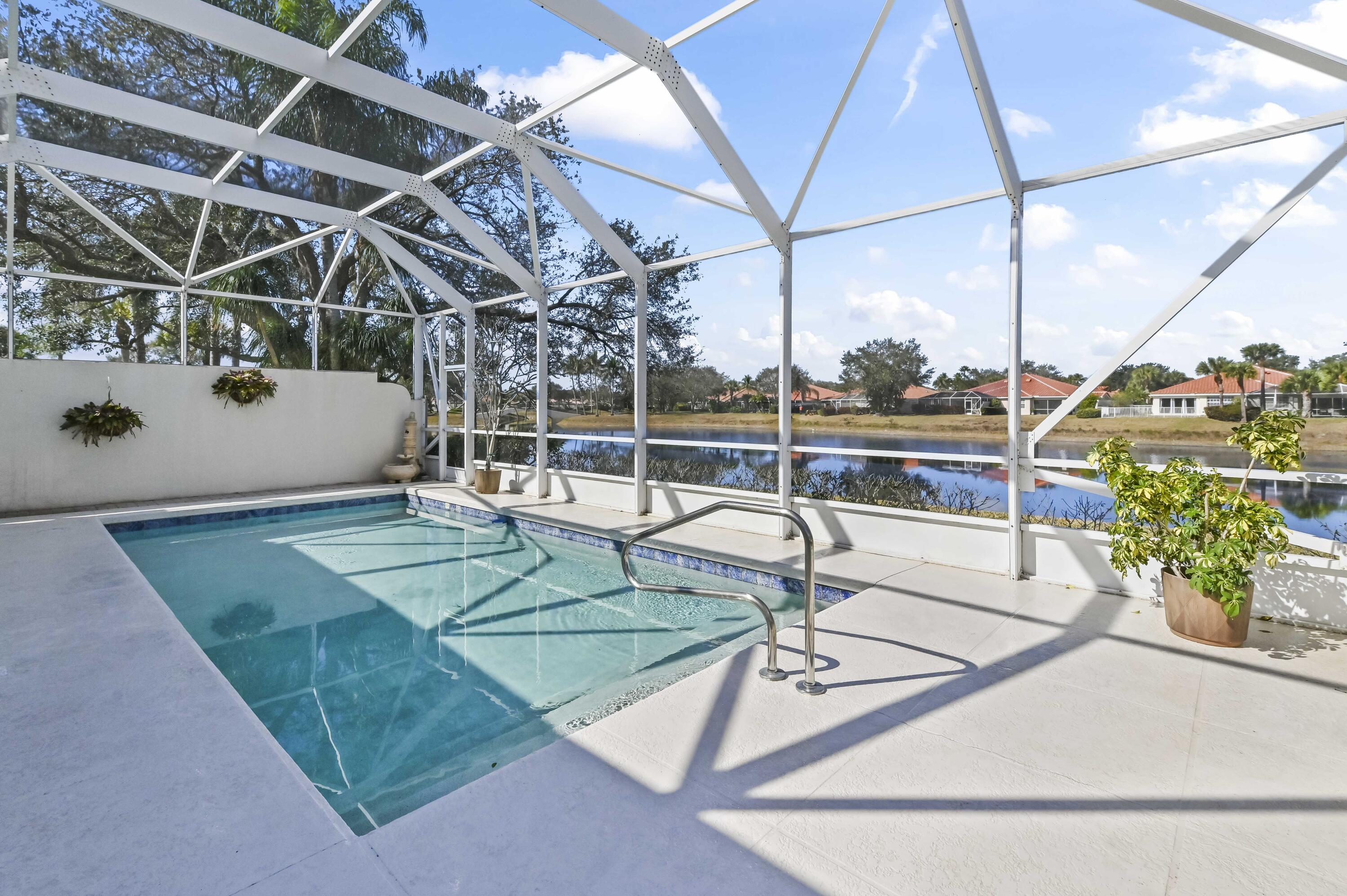 RIVERWALK PL 4 - Residential