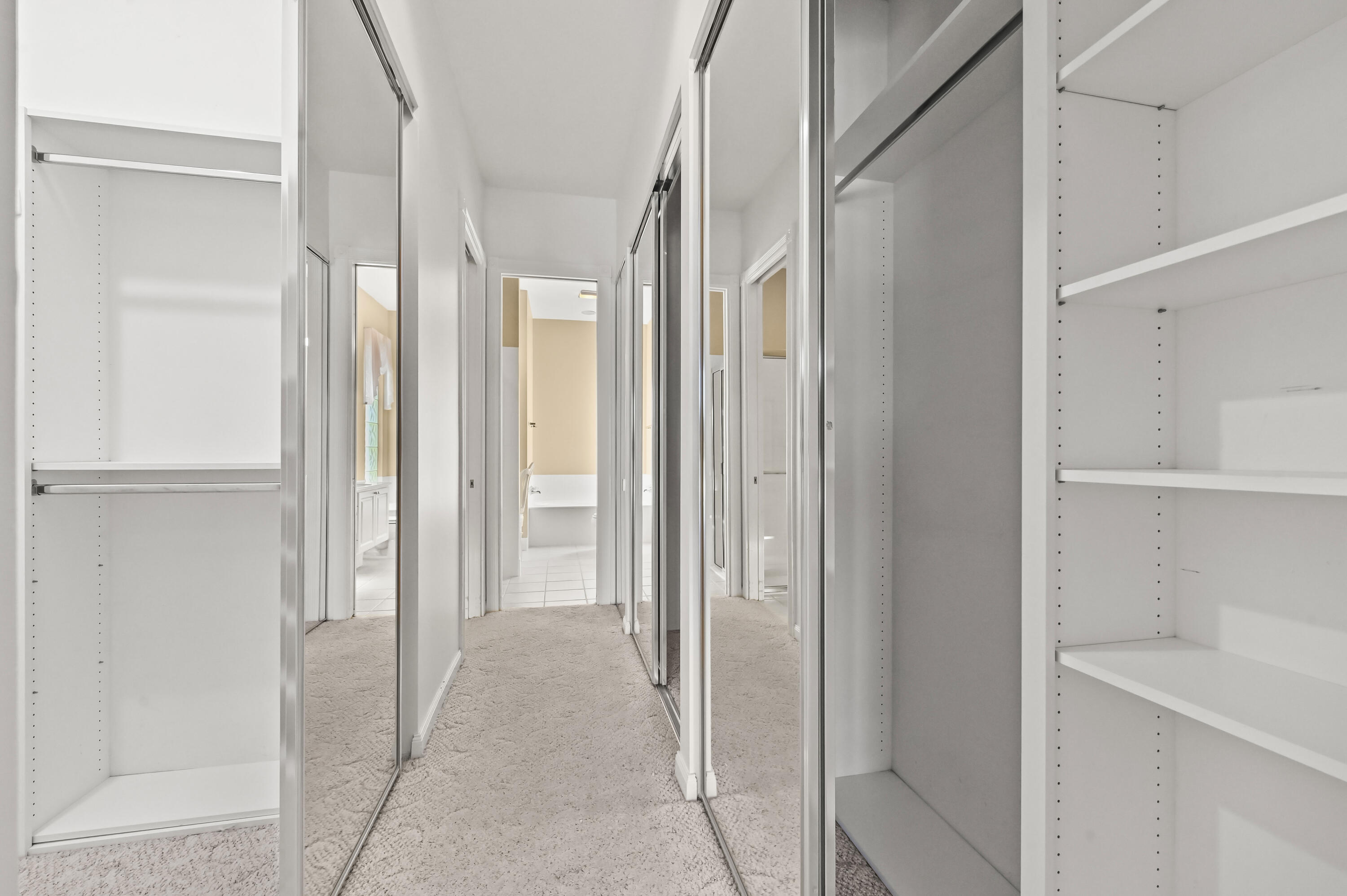 RIVERWALK PL 4 - Residential