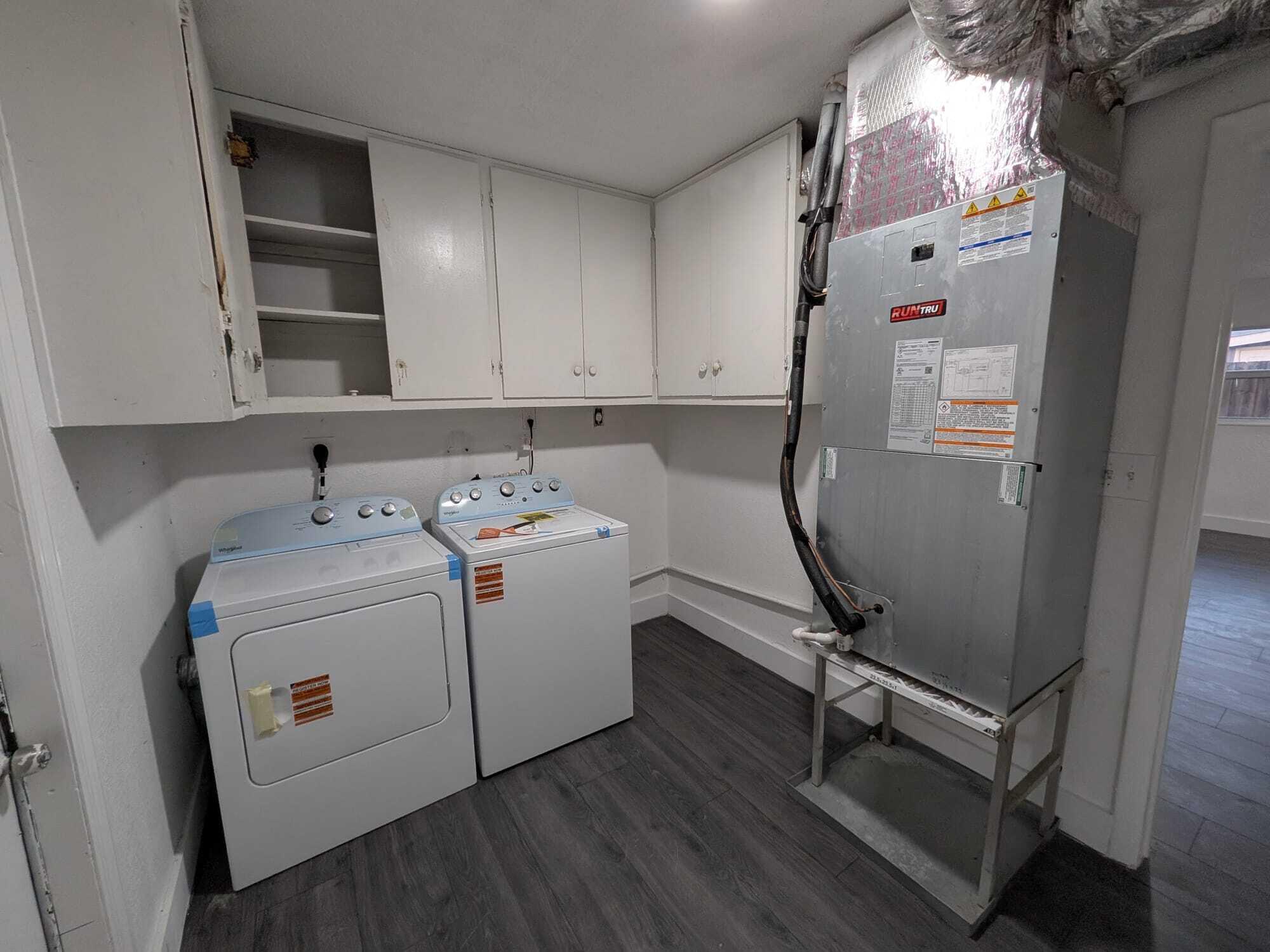 33-48-42 W 50 OF E 550 OF - Residential