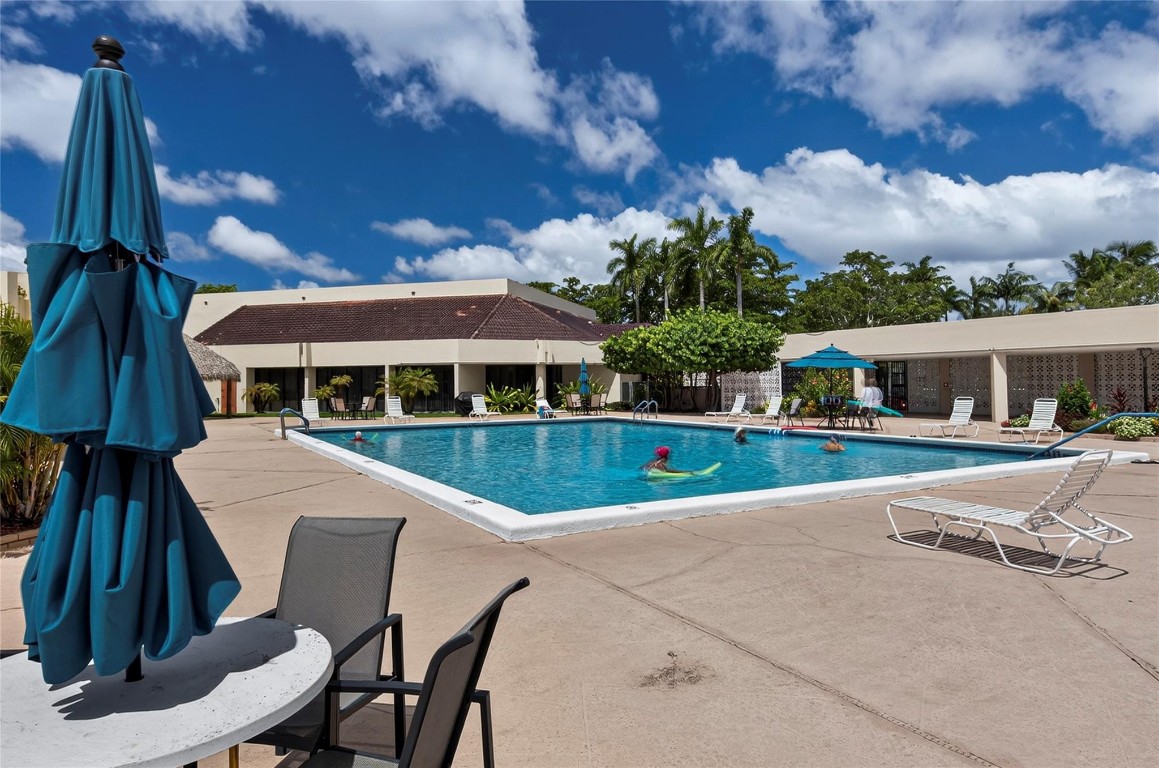 Sunrise Lakes Phase 1 - Residential