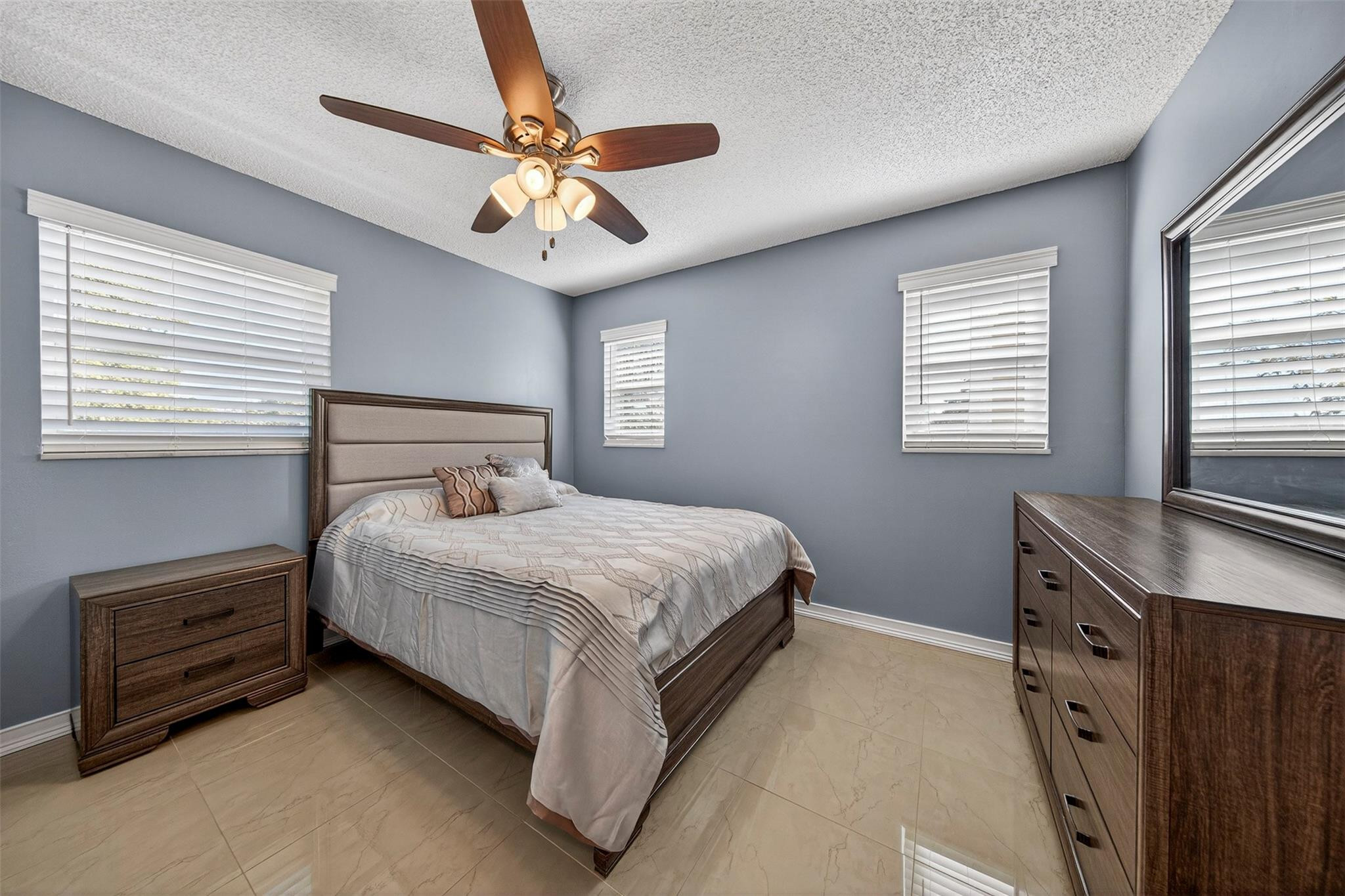 Sunrise Lakes Phase 1 - Residential