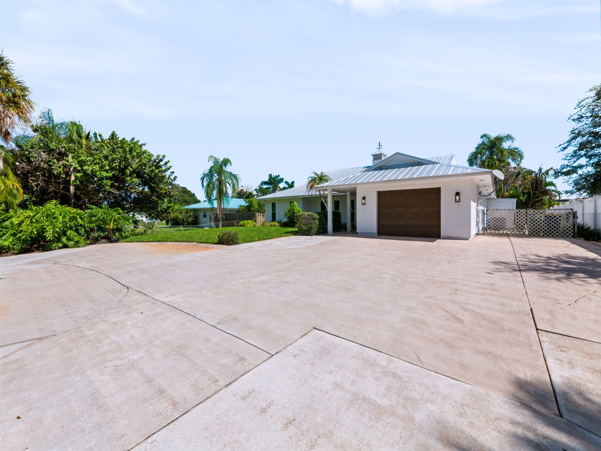 1951 SE MAPP Road