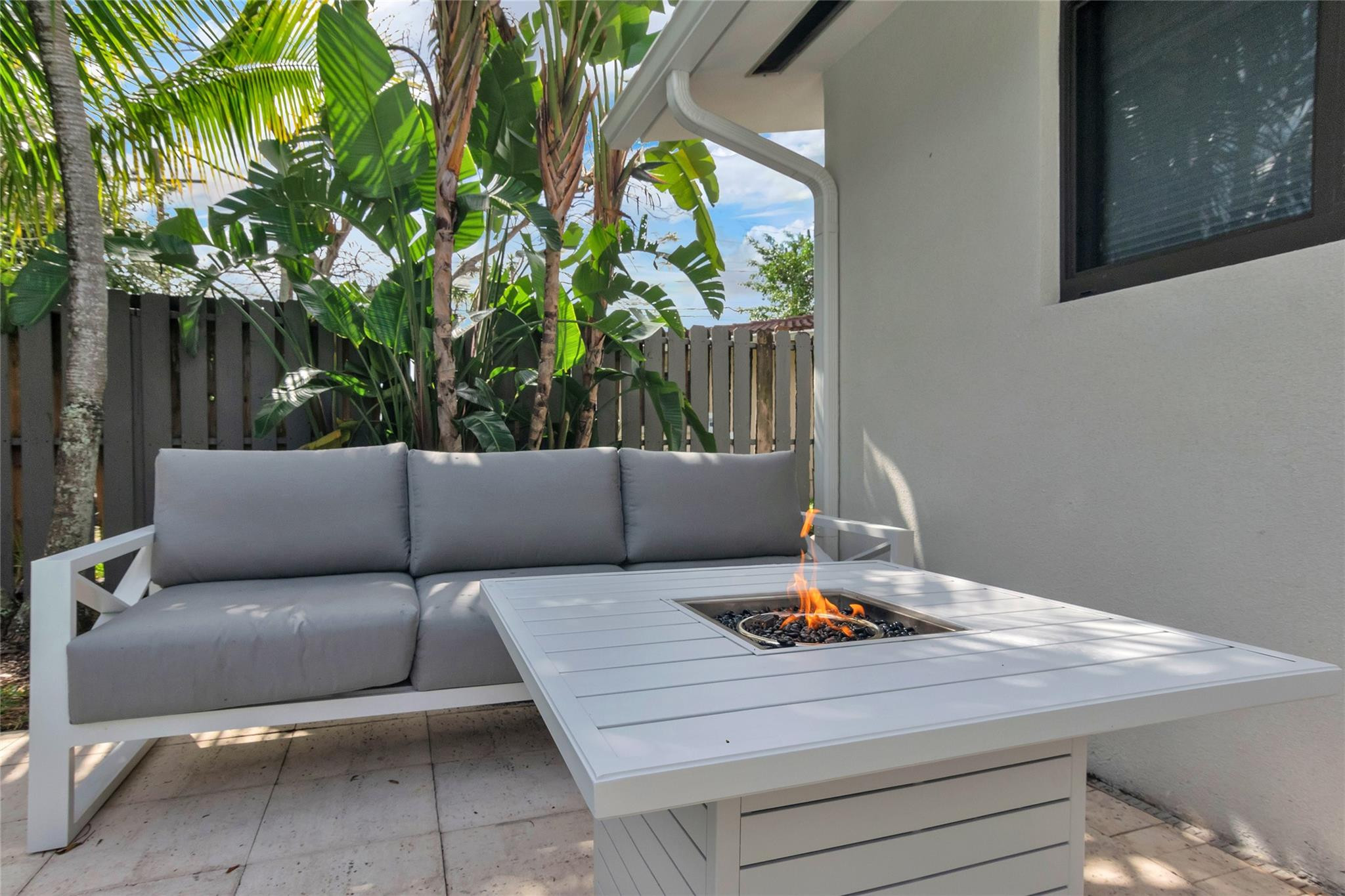 Jenada Villas 1 Add 42-7 - Residential