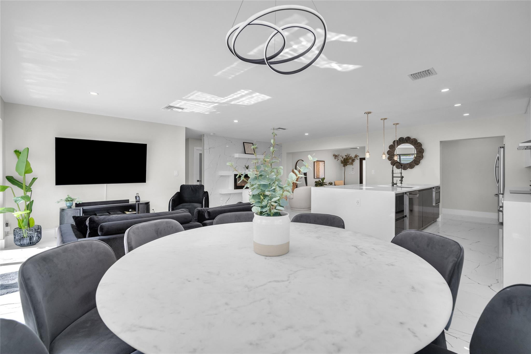 Jenada Villas 1 Add 42-7 - Residential