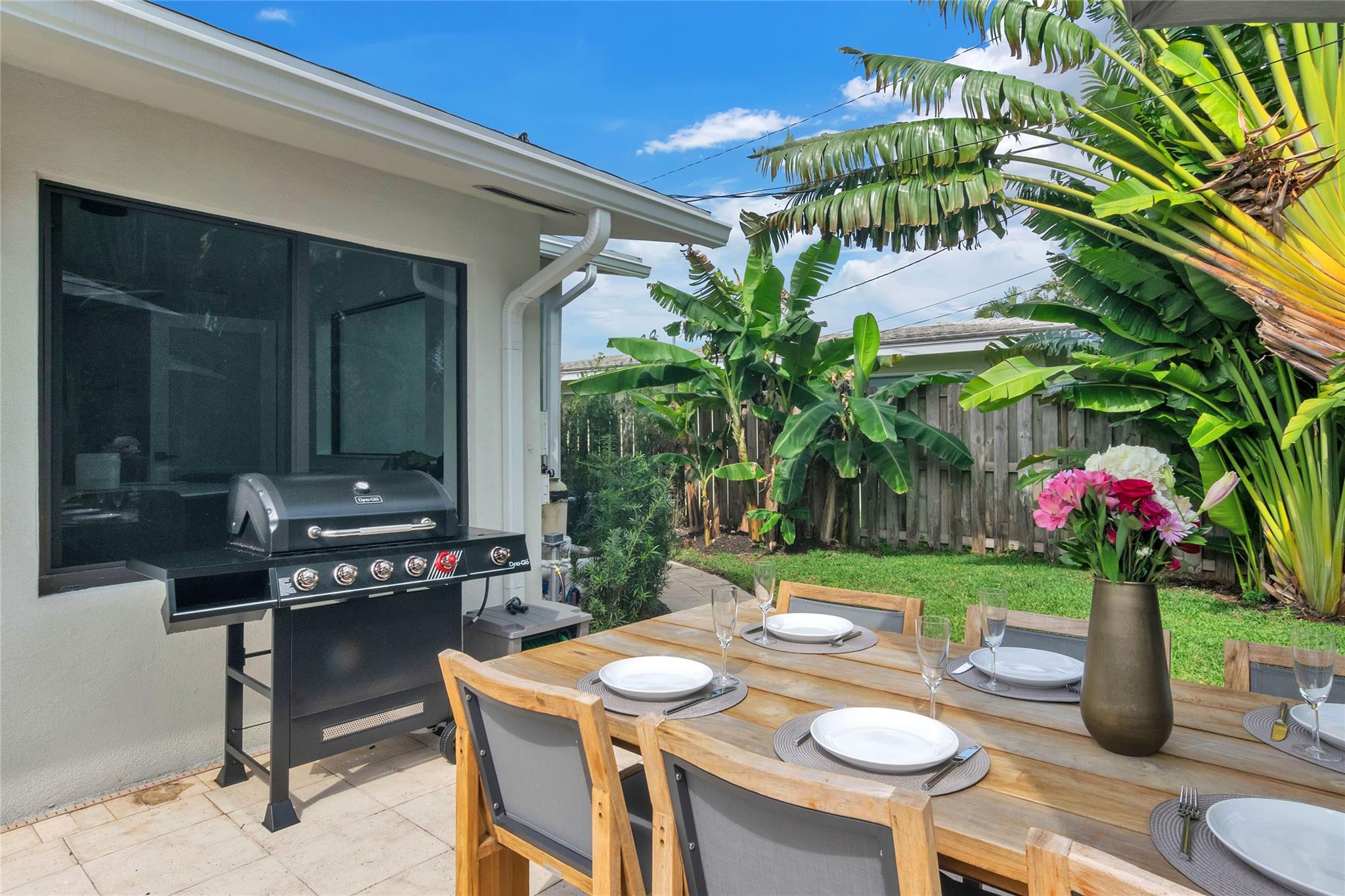 Jenada Villas 1 Add 42-7 - Residential