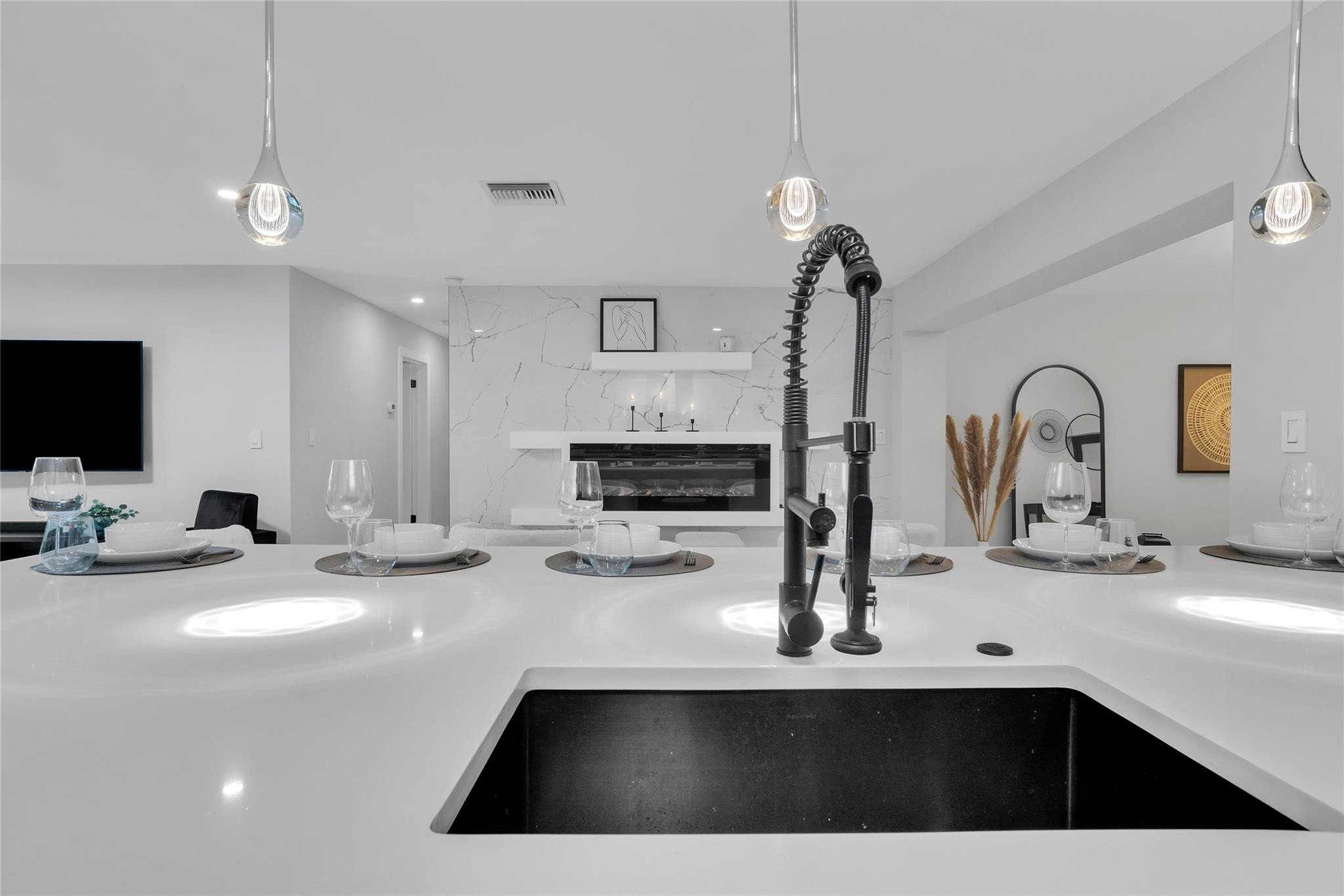 Jenada Villas 1 Add 42-7 - Residential