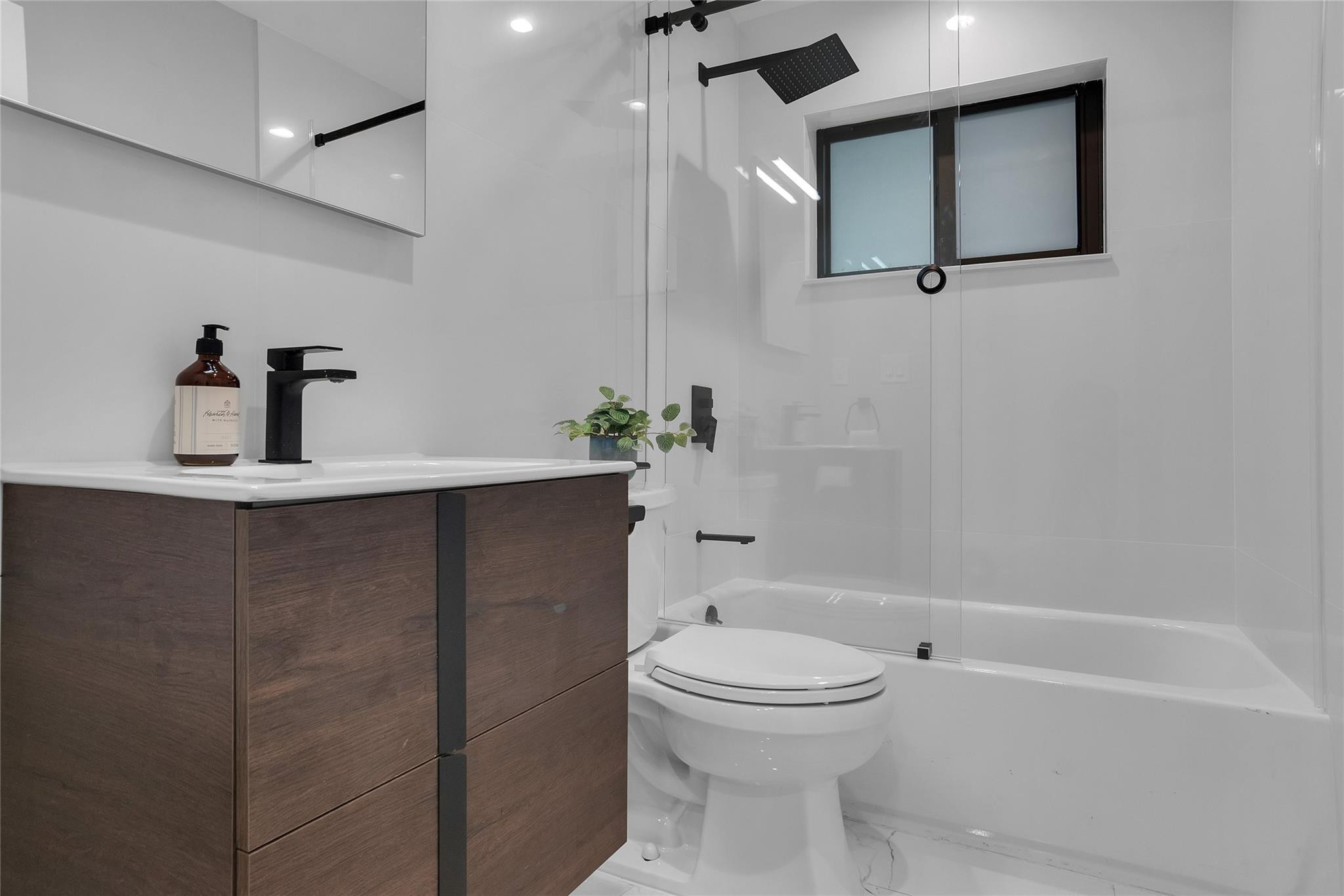 Jenada Villas 1 Add 42-7 - Residential