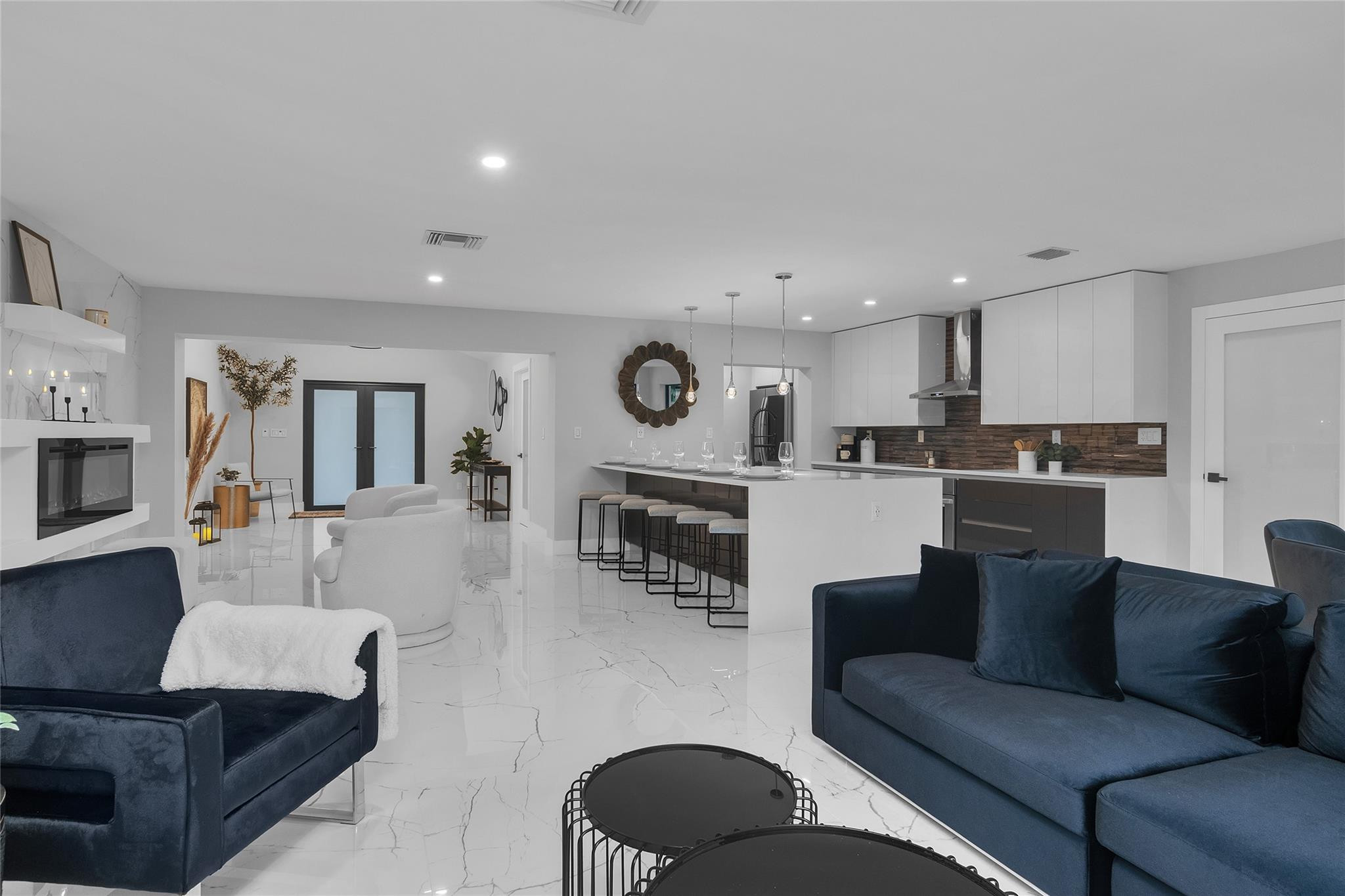 Jenada Villas 1 Add 42-7 - Residential